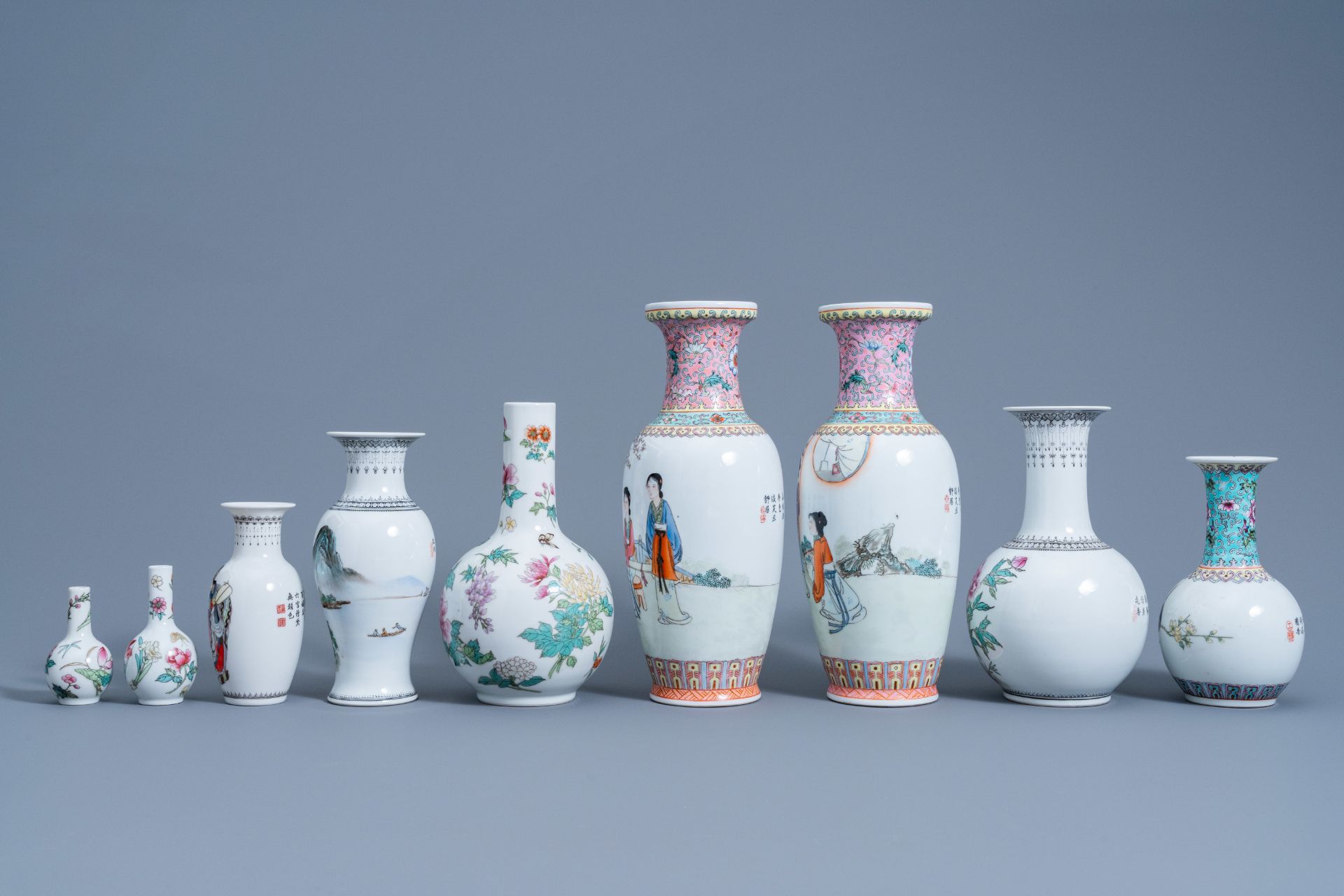 A varied collection of Chinese famille rose and qianjiang cai vases, 20th C. - Image 3 of 7