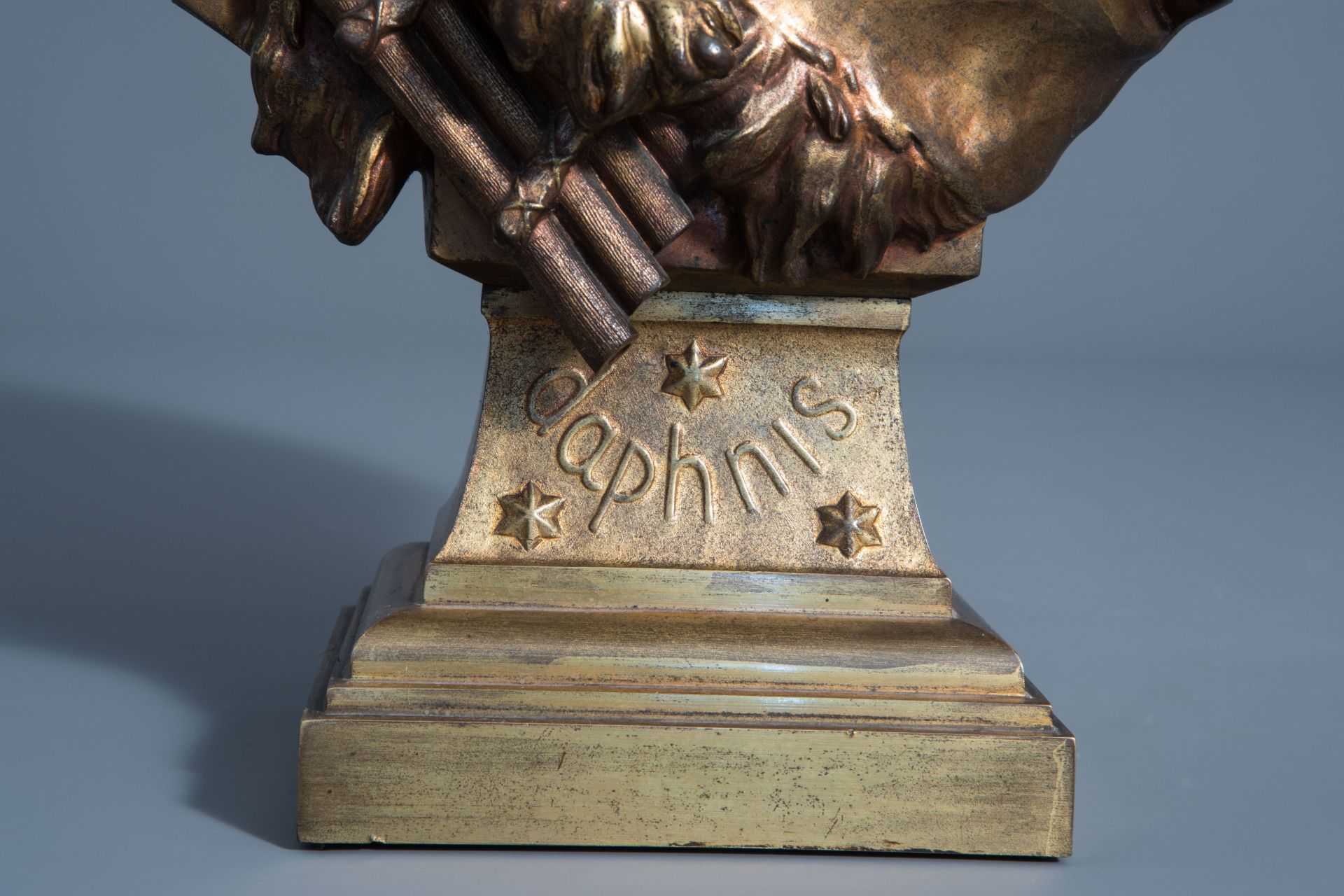 Henry Etienne Dumaige (1830-1888): 'Daphnis', patinated bronze - Image 7 of 9