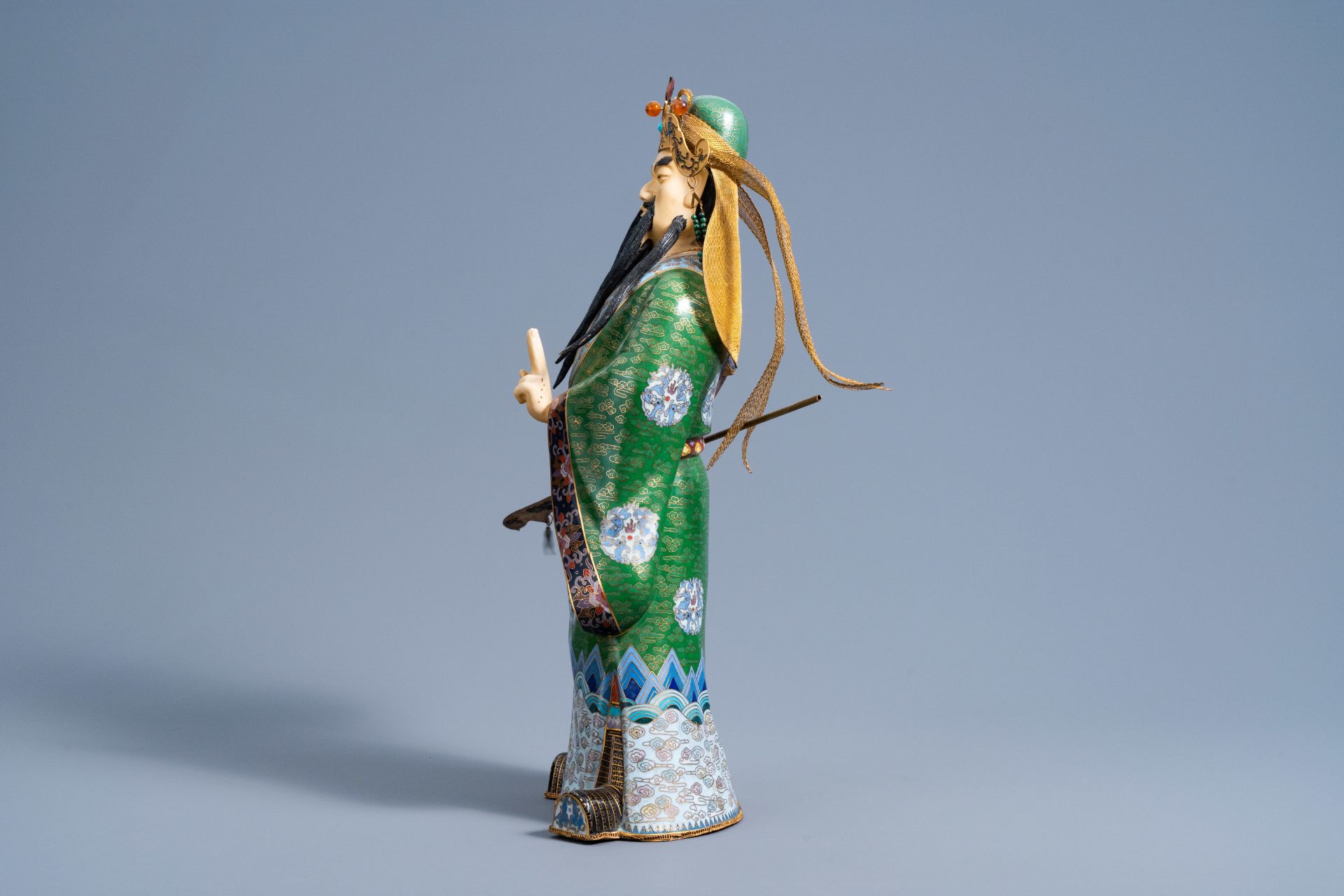 Three Chinese cloisonnŽ figures and a pair of enamel vases with floral design, 20th C. - Image 3 of 15