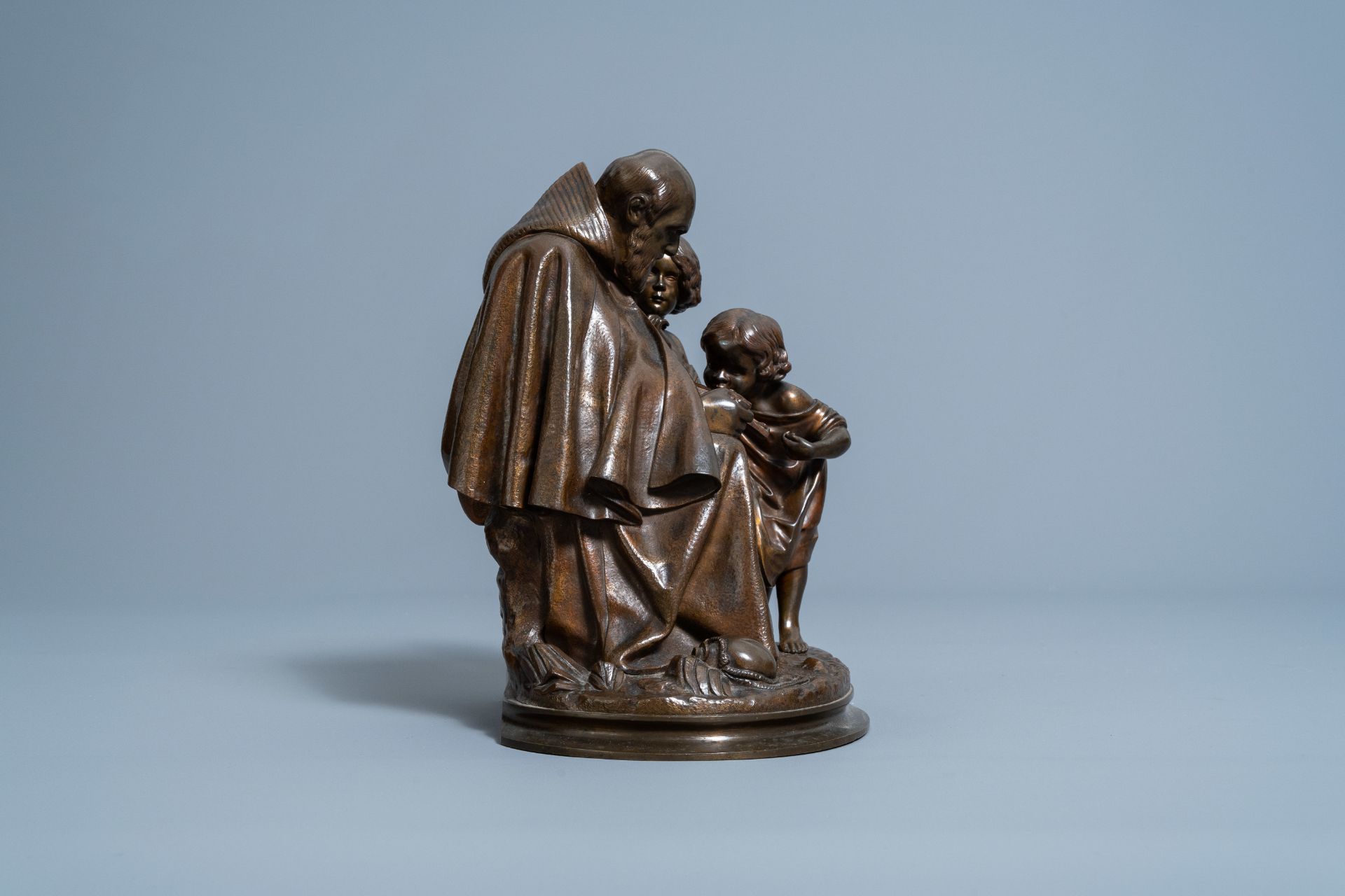 Franois-Michel Pascal (1810-1882): A monk shows two children the body of Christ, brown patinated br - Image 5 of 8