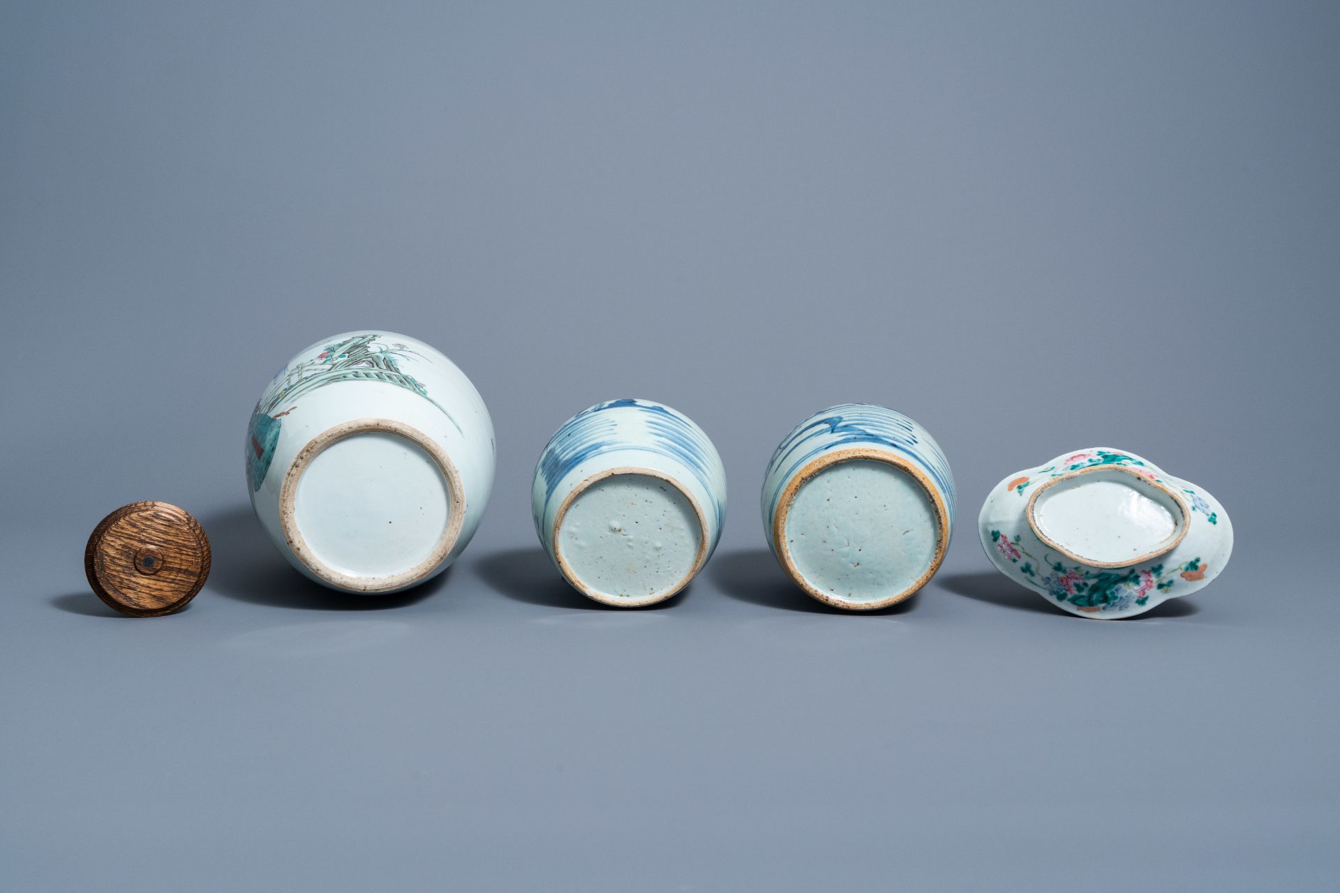 Two Chinese blue and white jars with landscapes, a famille rose ginger jar and a lobed bowl with flo - Image 7 of 7