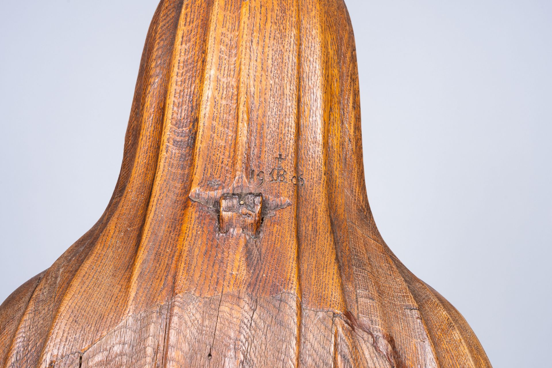 Belgian school, monogrammed D.B or C.B.: The Immaculate Heart of Mary, oak wood, dated 1906 - Image 6 of 13