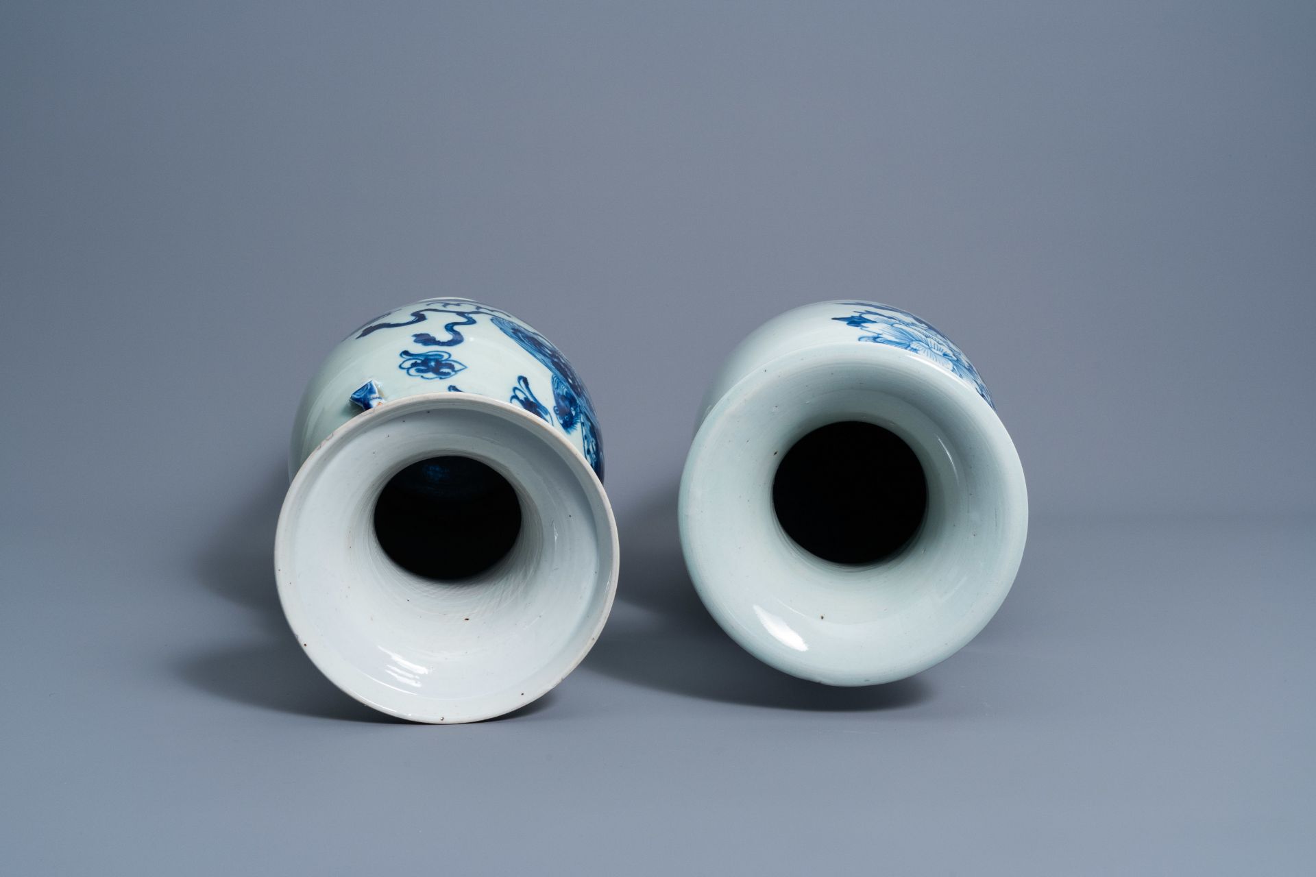 Two Chinese blue and white celadon ground vases with Buddhist lions, a deer and a crane, 19th C. - Image 5 of 6