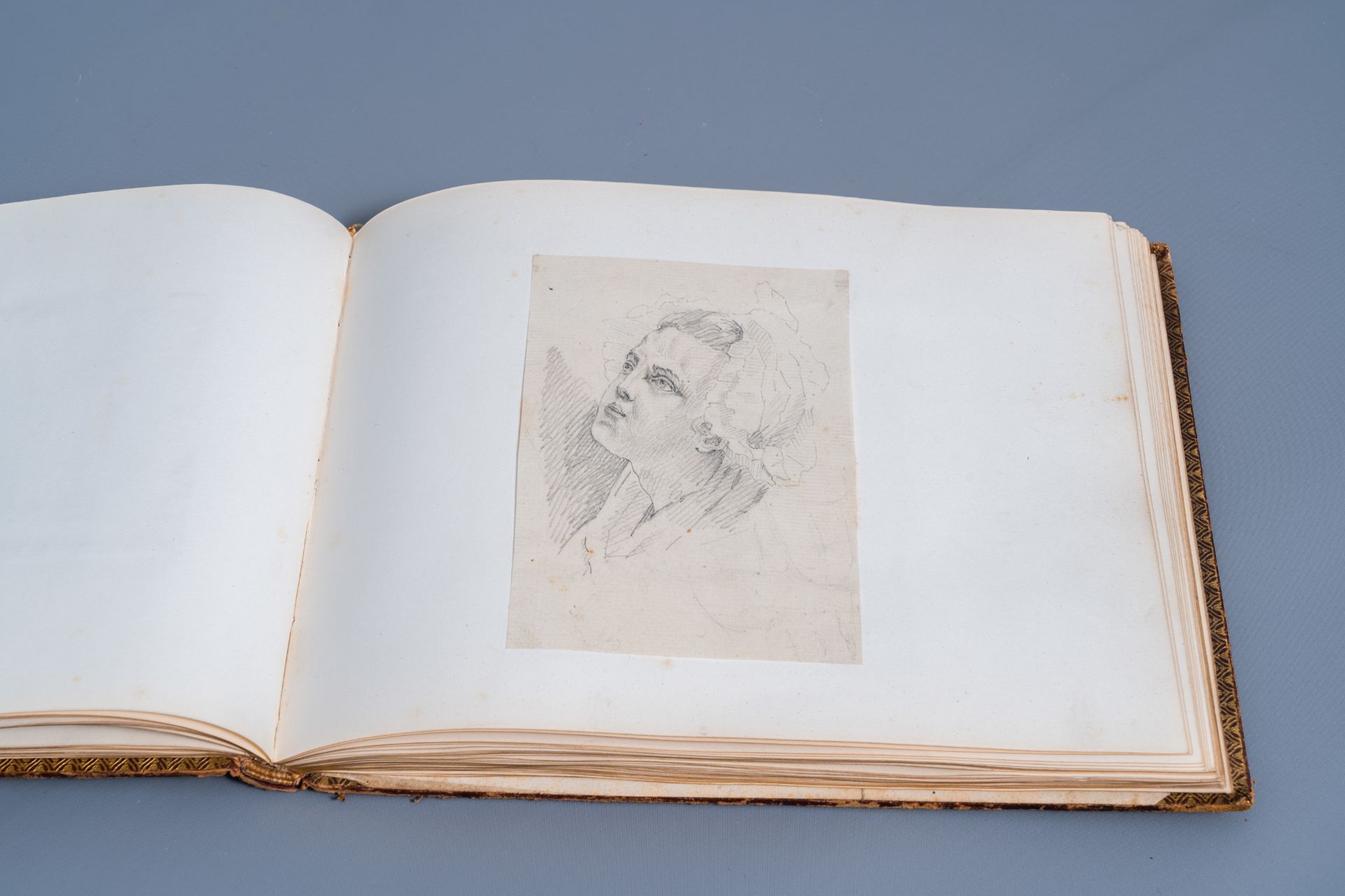 An album amicorum with monogram F.G. with various drawings, etchings and engravings, dated 1842 - Bild 8 aus 15