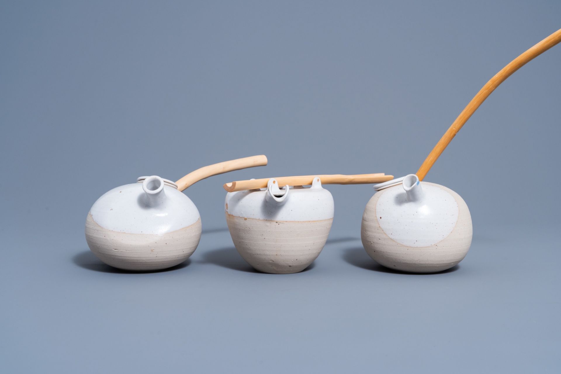 Frits Vandenbussche (1942): Three partly glazed stoneware teapots and covers with wood handles, 20th - Image 4 of 7