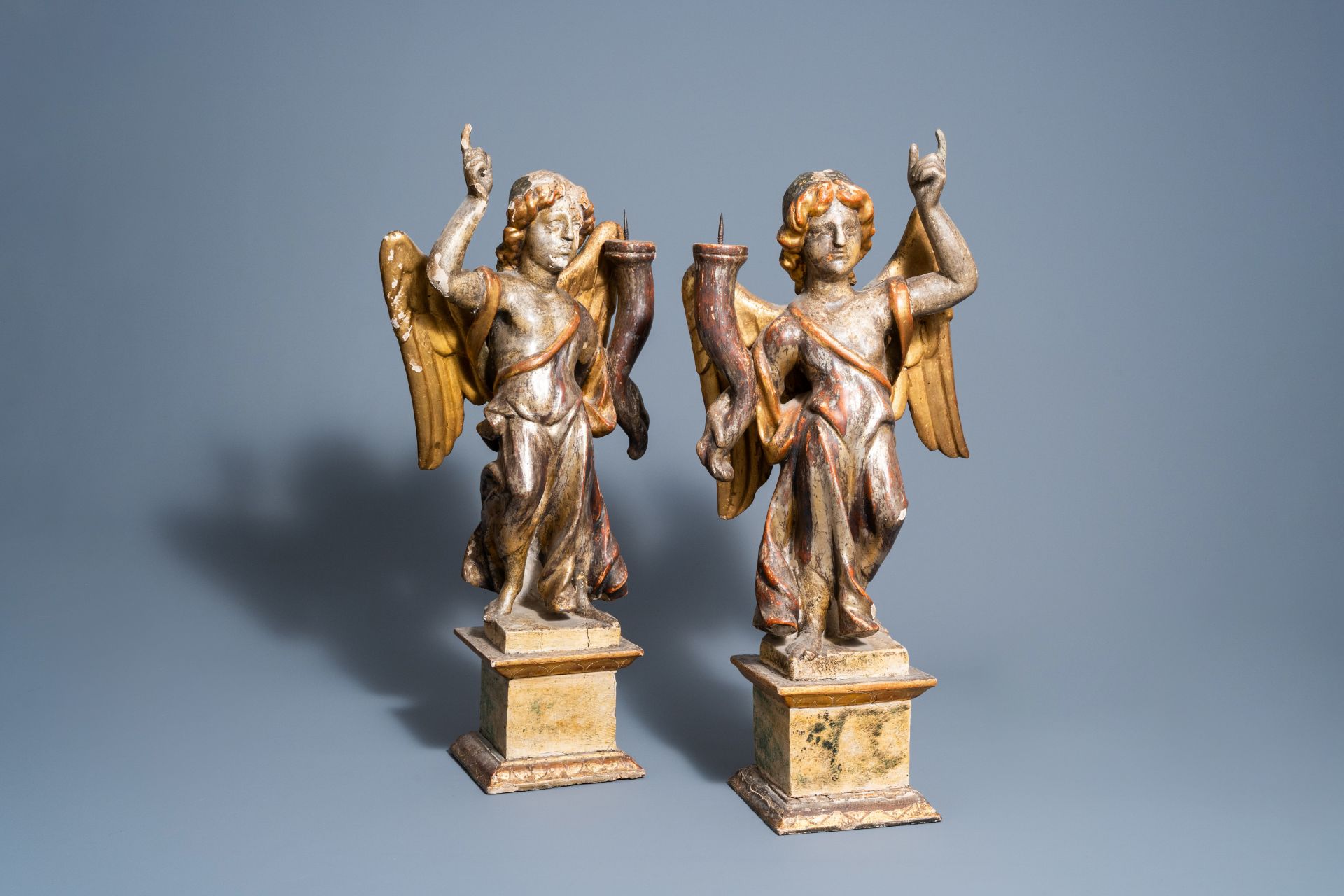 A pair of Italian carved, polychrome painted and gilt wooden angel shaped candlesticks, 18th C. - Image 2 of 9