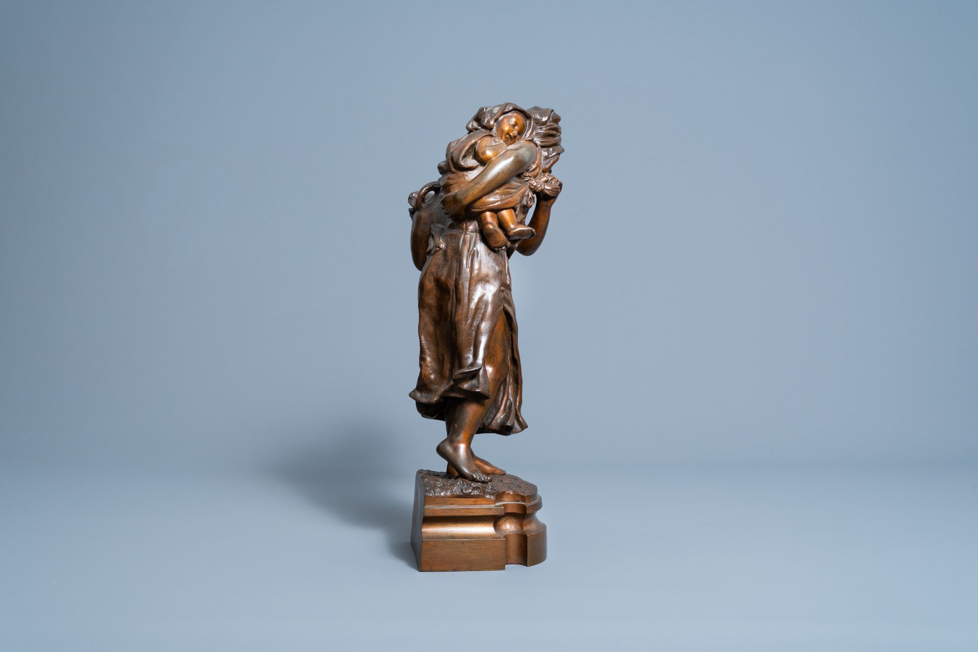 Emile Franois Rousseau (1853-?): Oriental mother and child, brown patinated bronze - Image 5 of 8