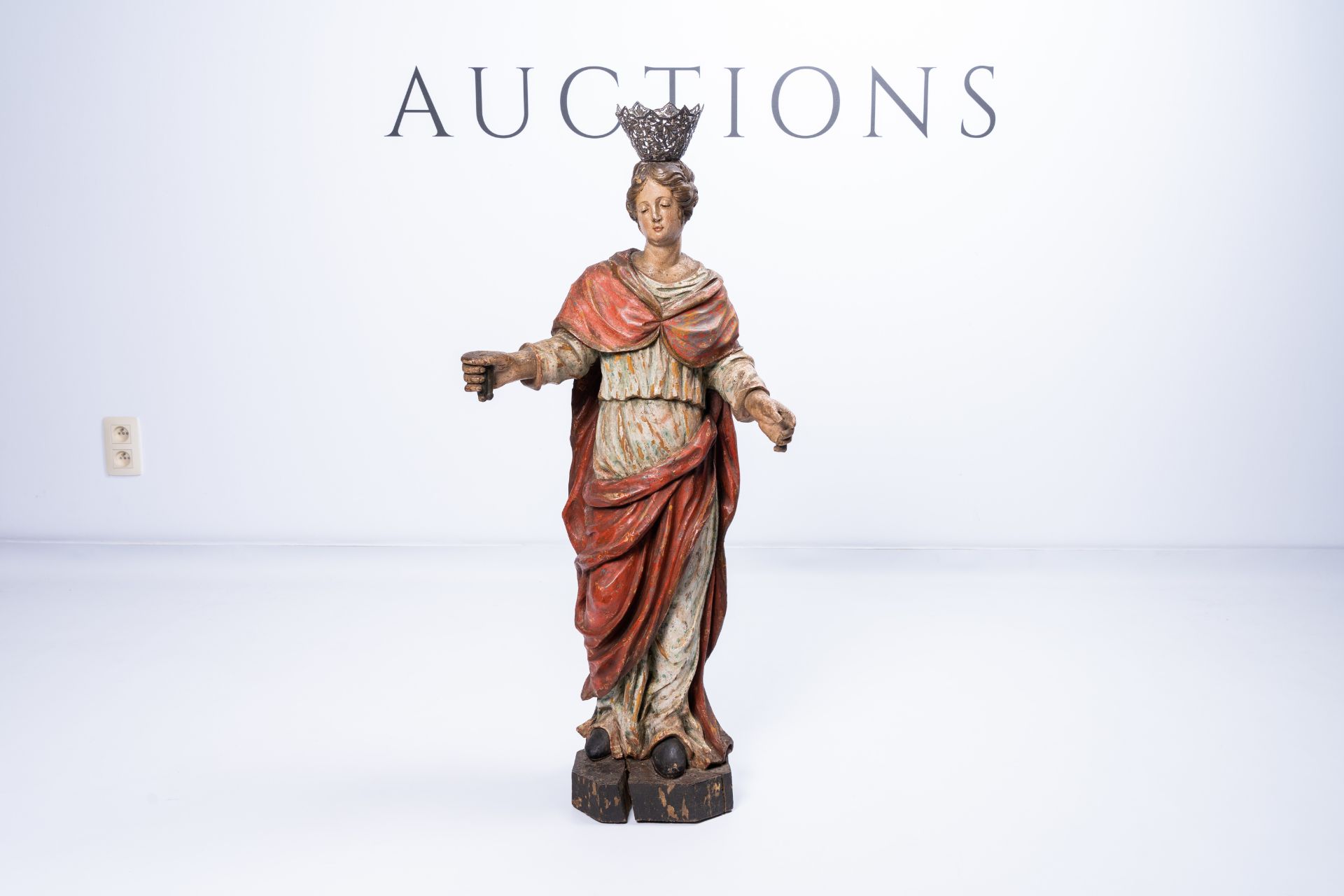 A large Southern European polychrome painted wood figure of Saint Catherine of Alexandria, 18th C. - Image 2 of 8