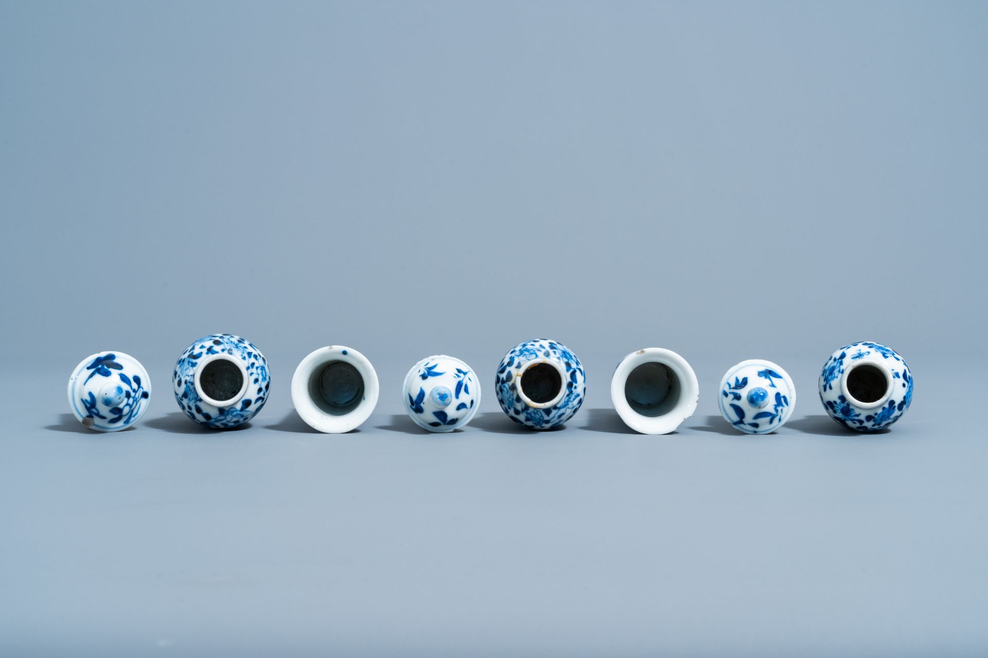 A Chinese blue and white five-piece garniture with floral design, 19th C. - Image 5 of 6