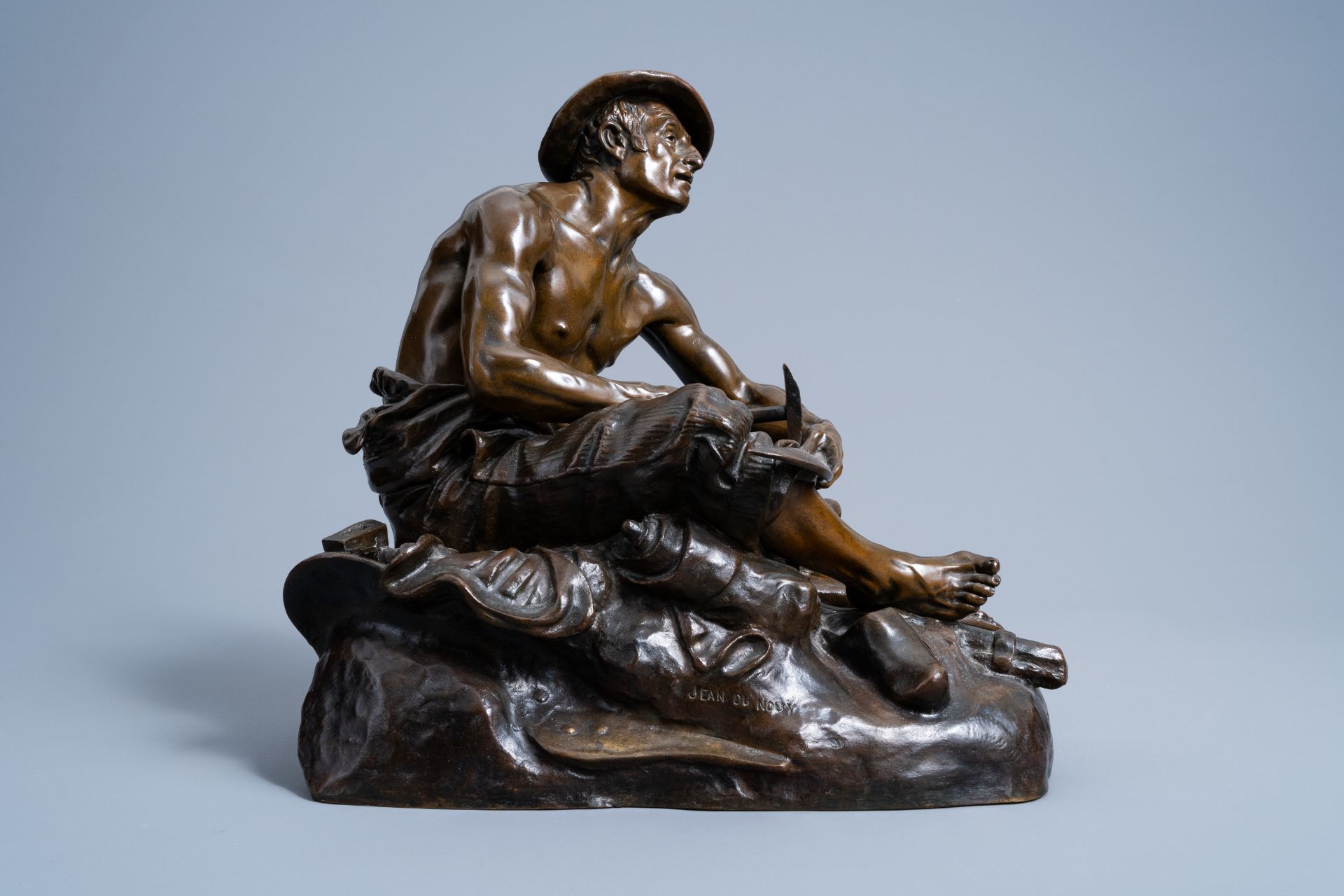 Jean Jules Antoine Lecomte du NouØ (1842-1923): 'Le fer qui donne du pain', brown patinated bronze - Image 6 of 11