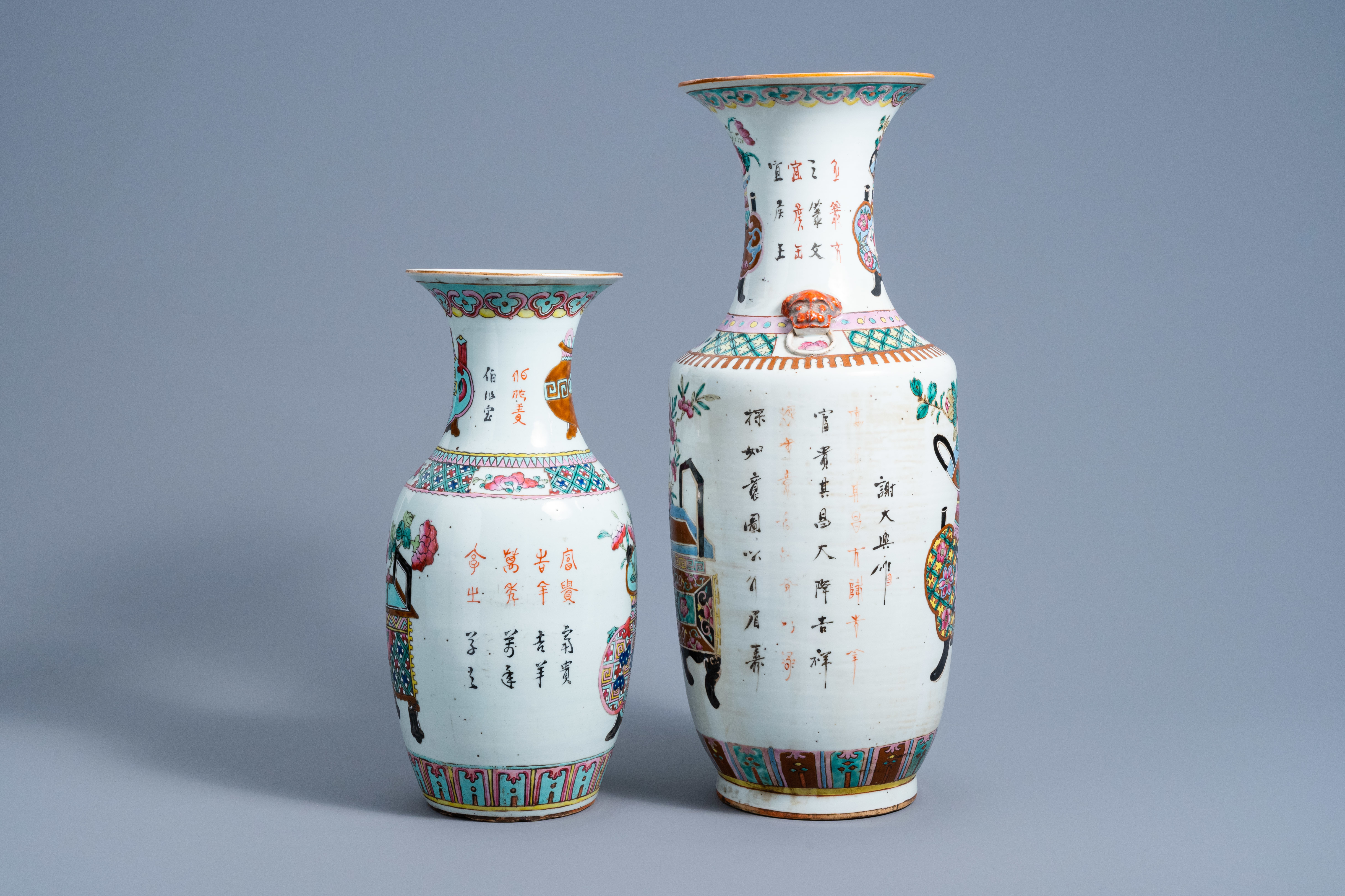 Two Chinese famille rose 'antiquities' vases, 19th C. - Image 4 of 6