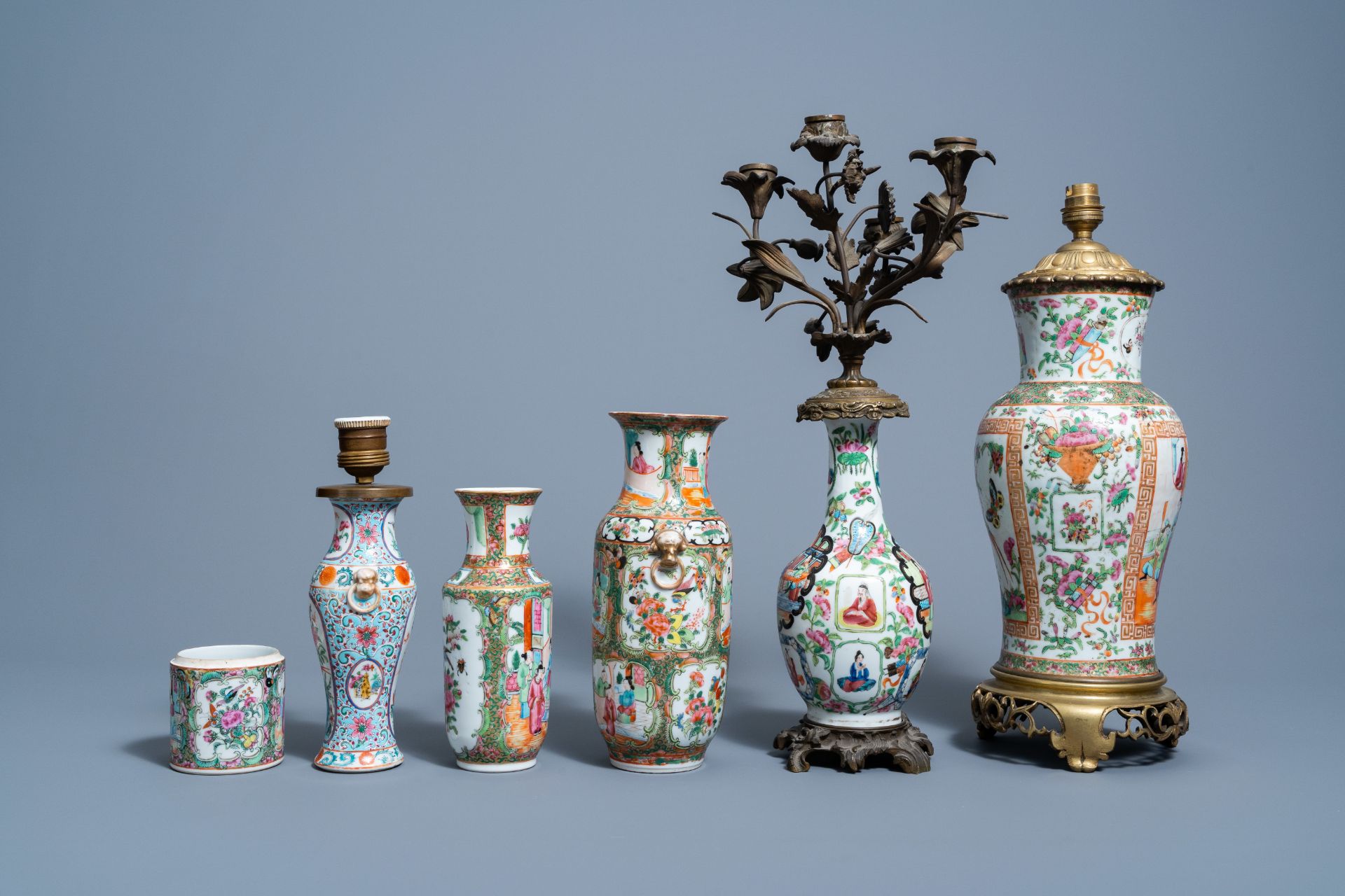 A varied collection of Chinese Canton famille rose porcelain, 19th C. - Bild 5 aus 7