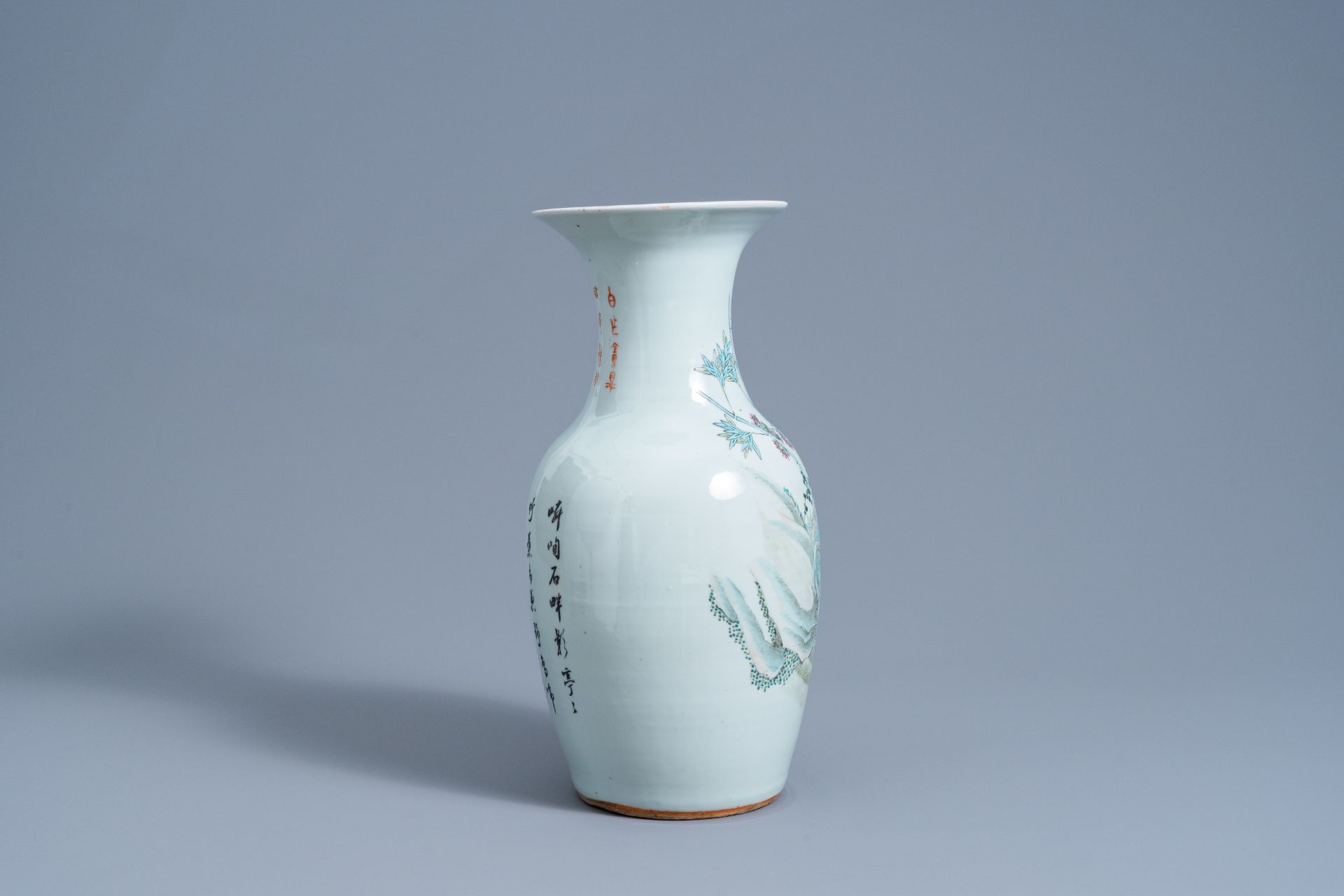 A Chinese qianjiang cai vase with a quail among blossoming branches, 19th/20th C. - Image 6 of 8