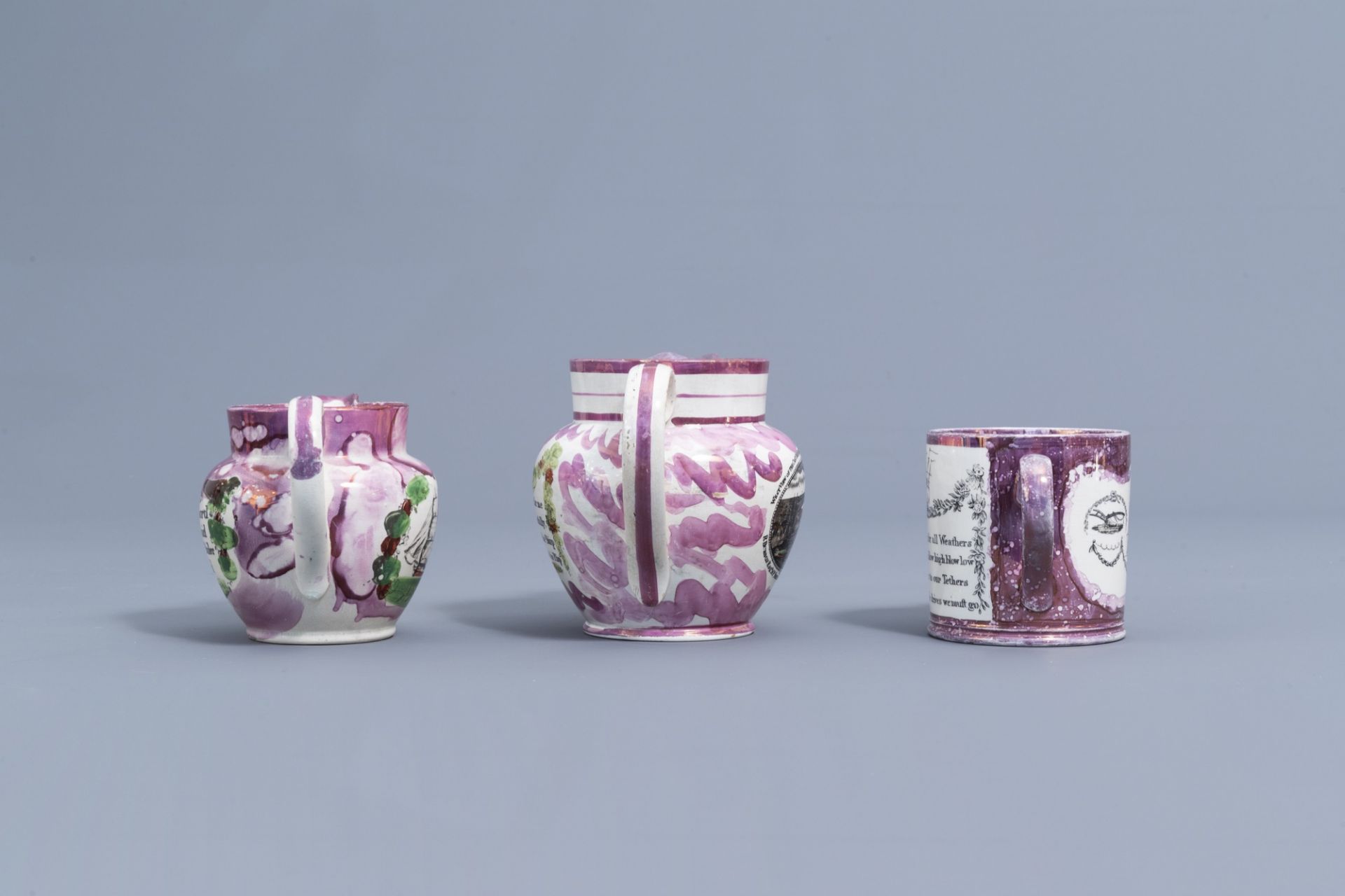 A varied collection of English pink lustreware items with boats, 19th C. - Image 8 of 11