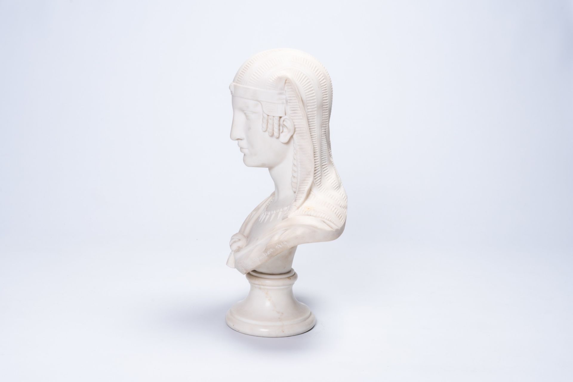 Godfreid D'Kerckhove (Godefroid Van Den Kerckhove, 1841-1913): Bust of an Egyptian beauty, white mar - Image 4 of 9
