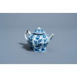 A Chinese blue and white teapot and cover with floral design, Kangxi/Yongzheng