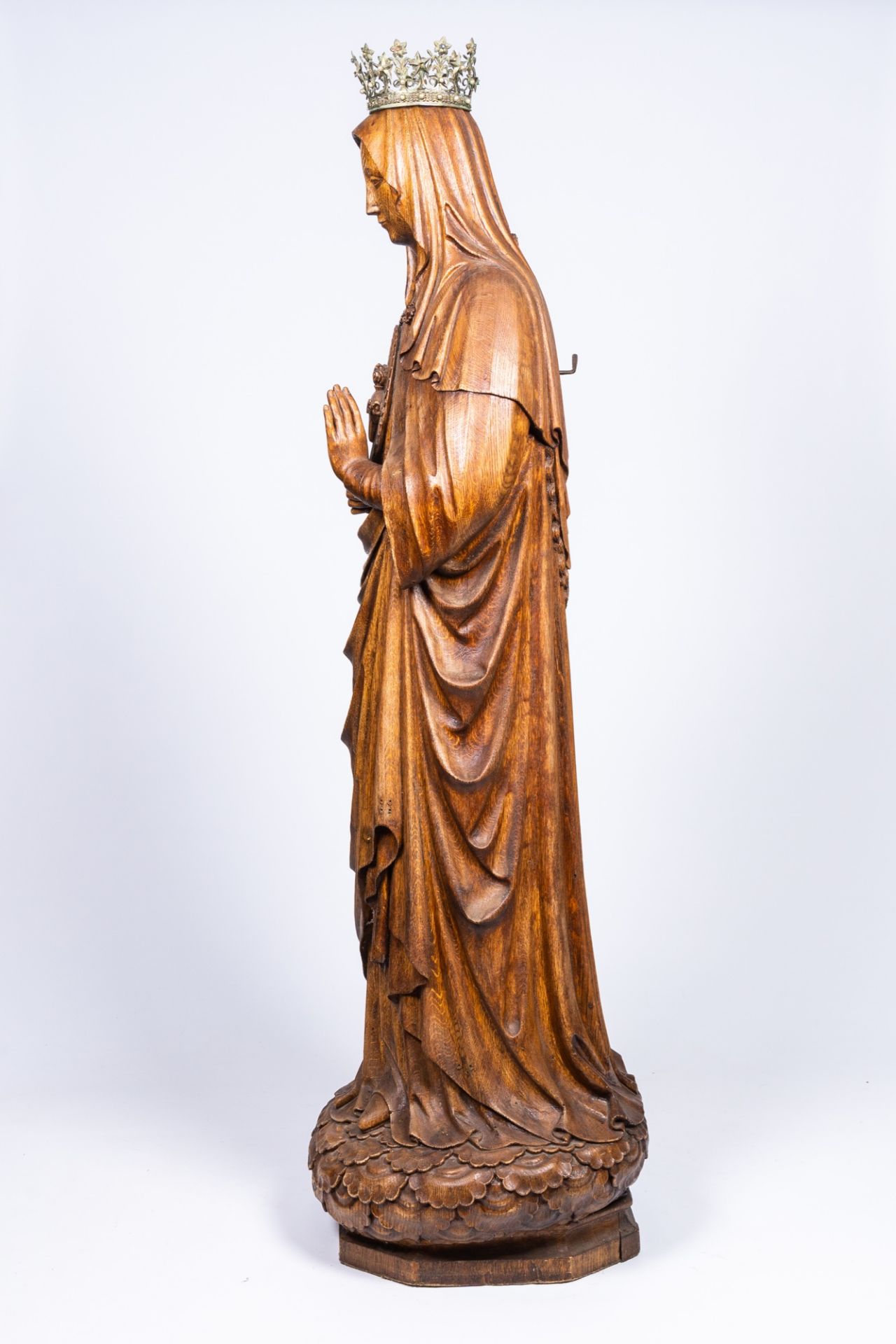 Belgian school, monogrammed D.B or C.B.: The Immaculate Heart of Mary, oak wood, dated 1906 - Image 7 of 13