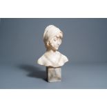 Umberto Biagini (19th/20th C.): Bust of an Italian beauty, marble and alabaster