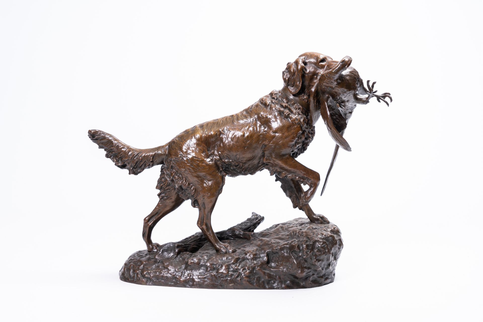 Emile DŽsirŽ Lienard (1842-?): Hunting dog with pheasant, brown patinated bronze on a vert de mer ma - Image 5 of 12