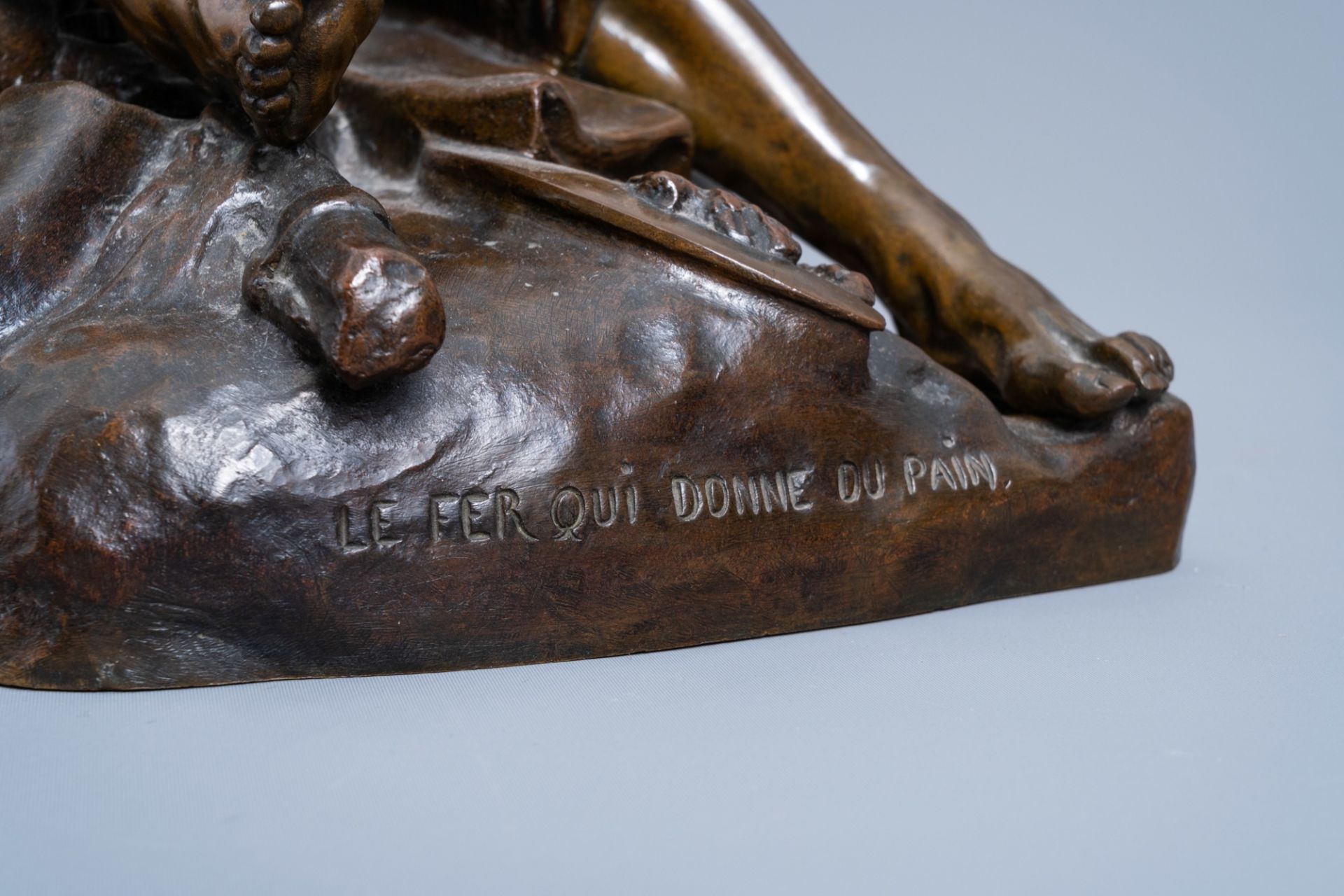 Jean Jules Antoine Lecomte du NouØ (1842-1923): 'Le fer qui donne du pain', brown patinated bronze - Image 10 of 11