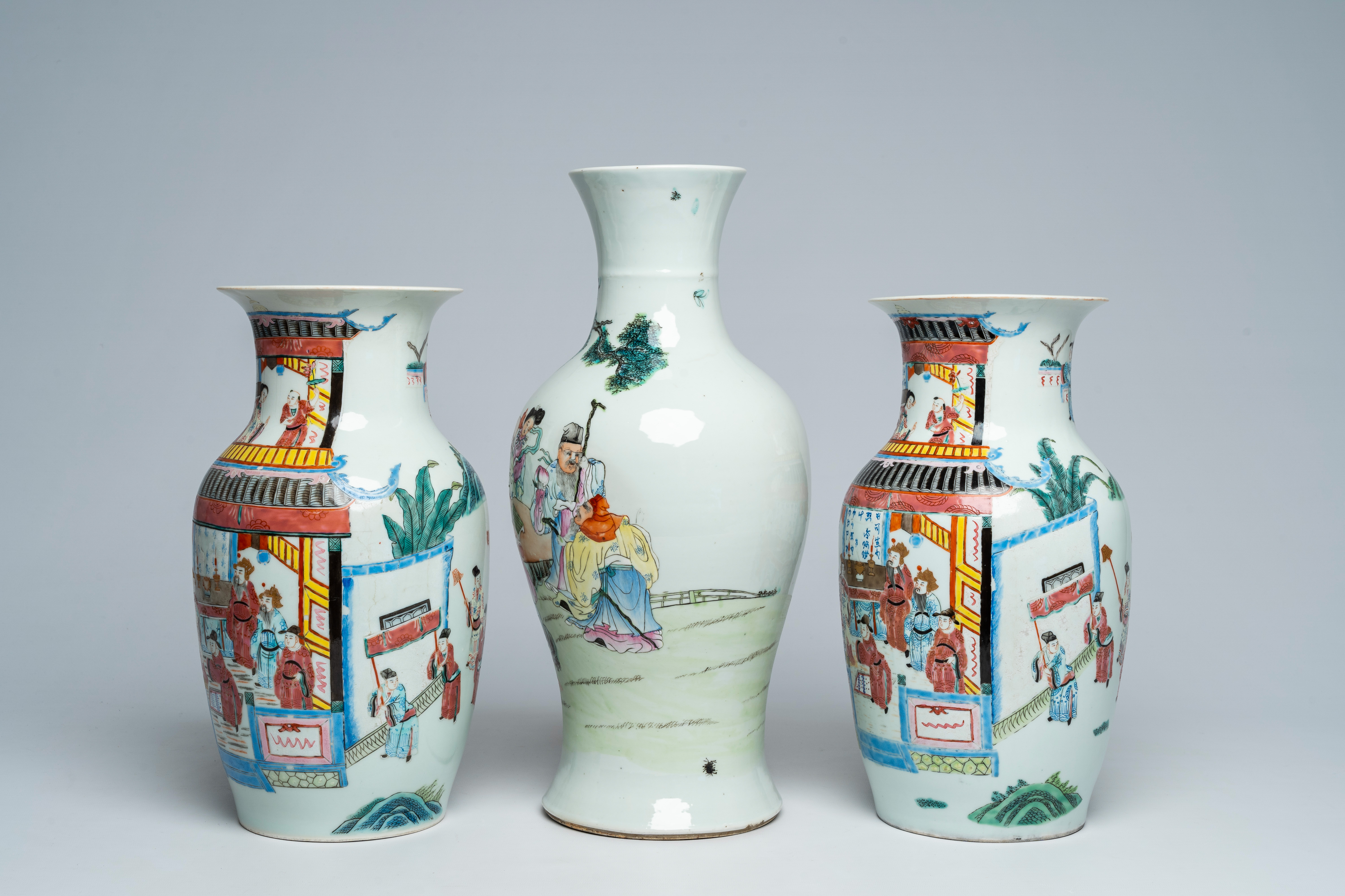 A Chinese famille rose baluster shaped 'Immortals' vase and a pair of vases with palace scenes, 19th - Bild 2 aus 6