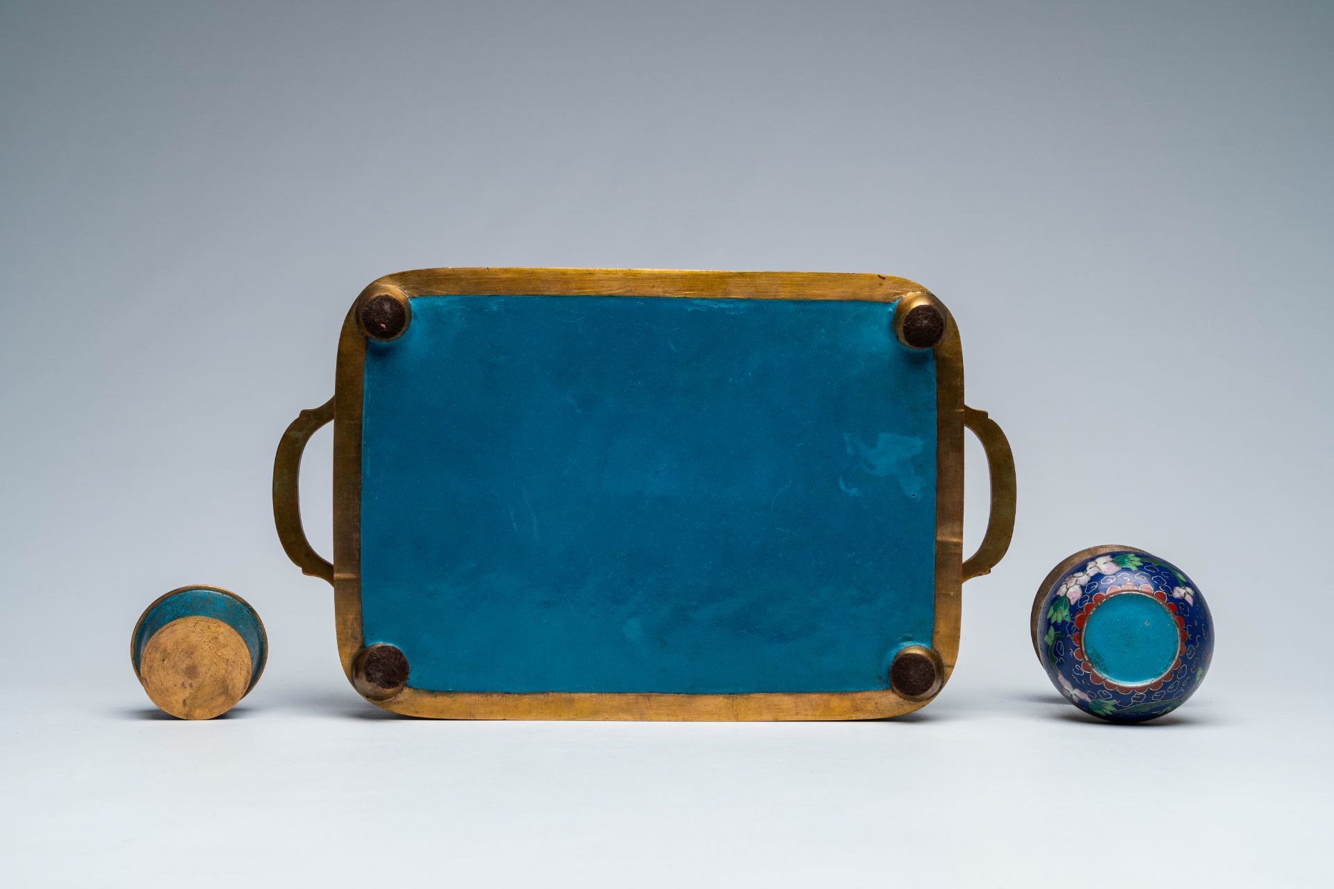 A Chinese blue and white strainer, a collection of cloisonne and a necklace of inside painted glass - Image 11 of 13