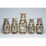 Five Chinese Nanking crackle glazed famille rose vases with warrior scenes, 19th/20th C.