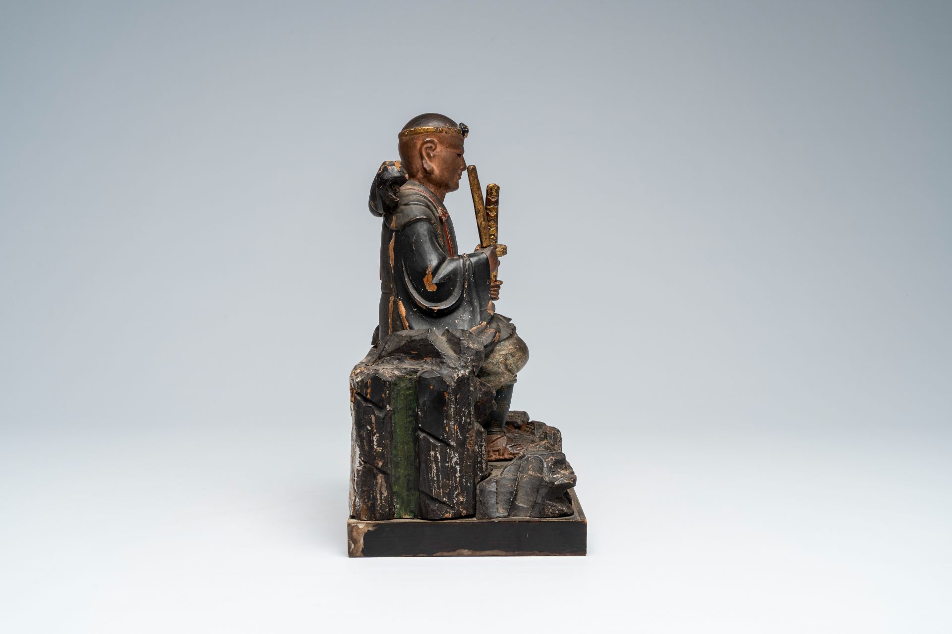 A Japanese polychrome wood okimono of a Yamabushi of ascetic hermit, Meiji, ca. 1900 - Image 5 of 7