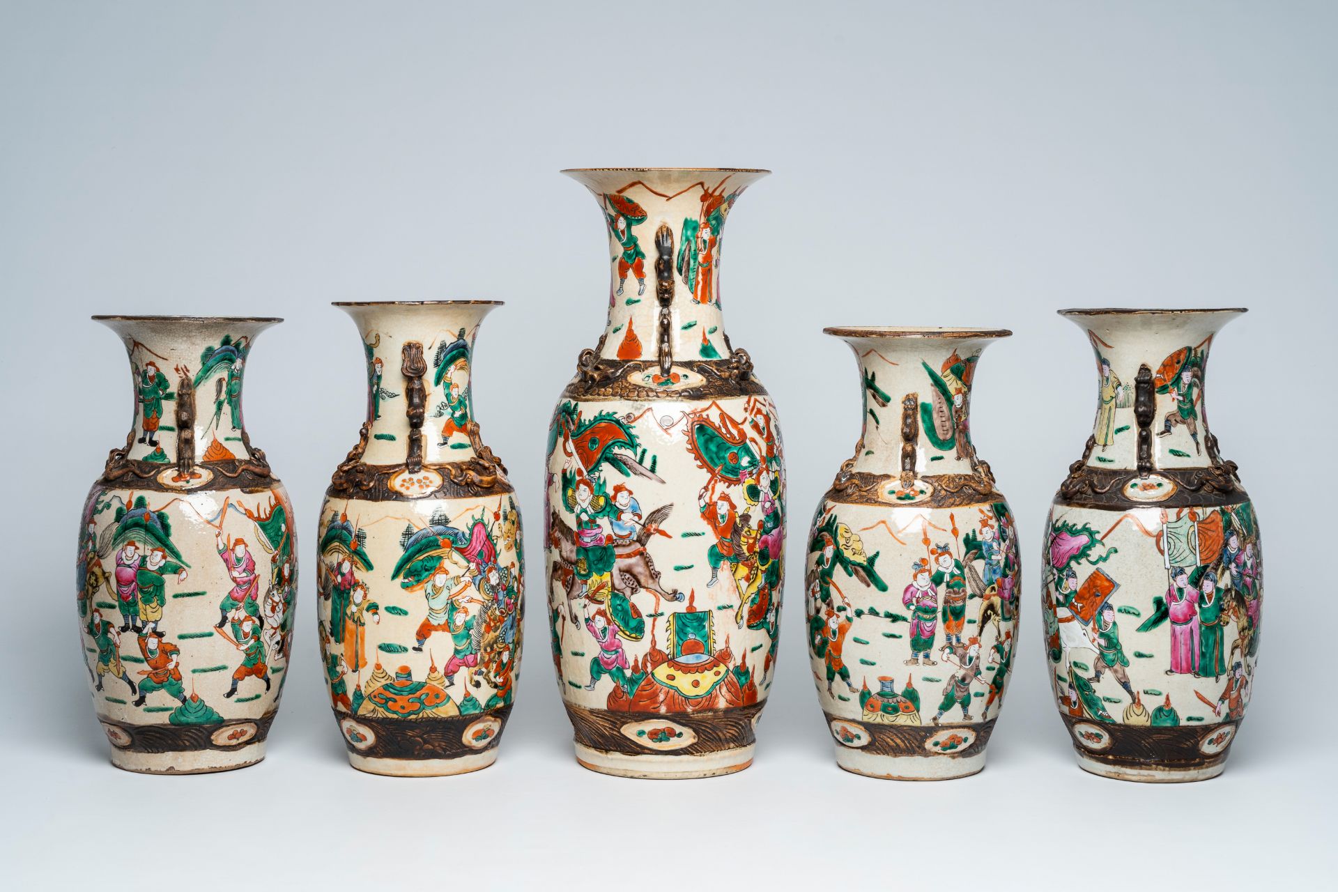 Five Chinese Nanking crackle glazed famille rose vases with warrior scenes, 19th/20th C. - Image 2 of 6