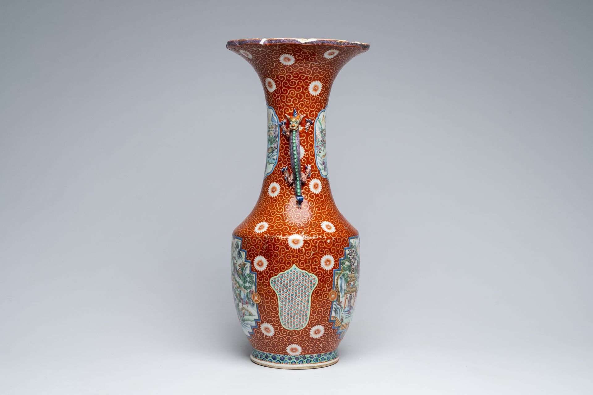 A Chinese famille rose vase after a Japanese example and ten famille rose dishes with animated scene - Image 5 of 17