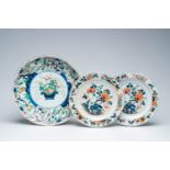 Three Chinese famille verte chargers and dishes with floral design, Kangxi