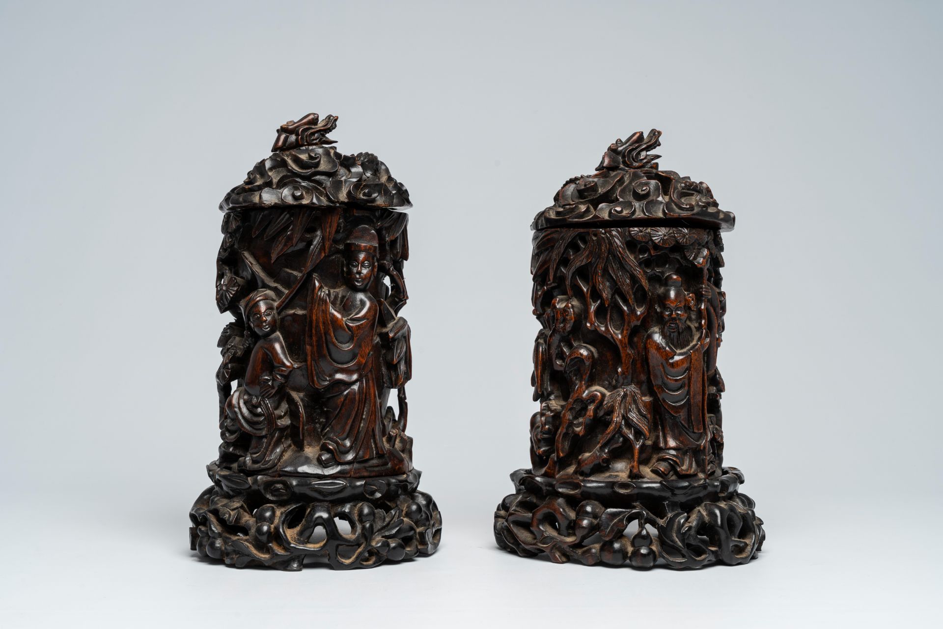 A pair of Chinese wood brush pots with relief design and a pair of open worked stands and covers, 19 - Image 4 of 7