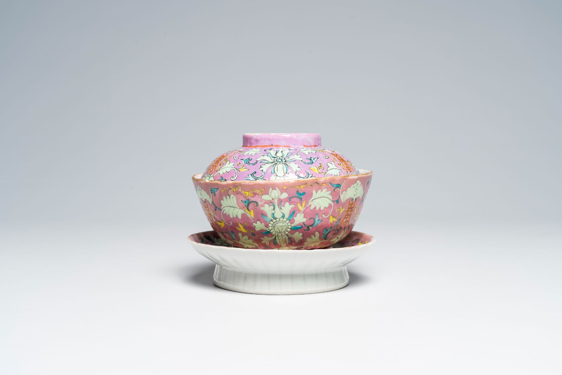 A Chinese famille rose bowl and cover on stand and a famille rose dish with bats and floral design, - Image 6 of 9