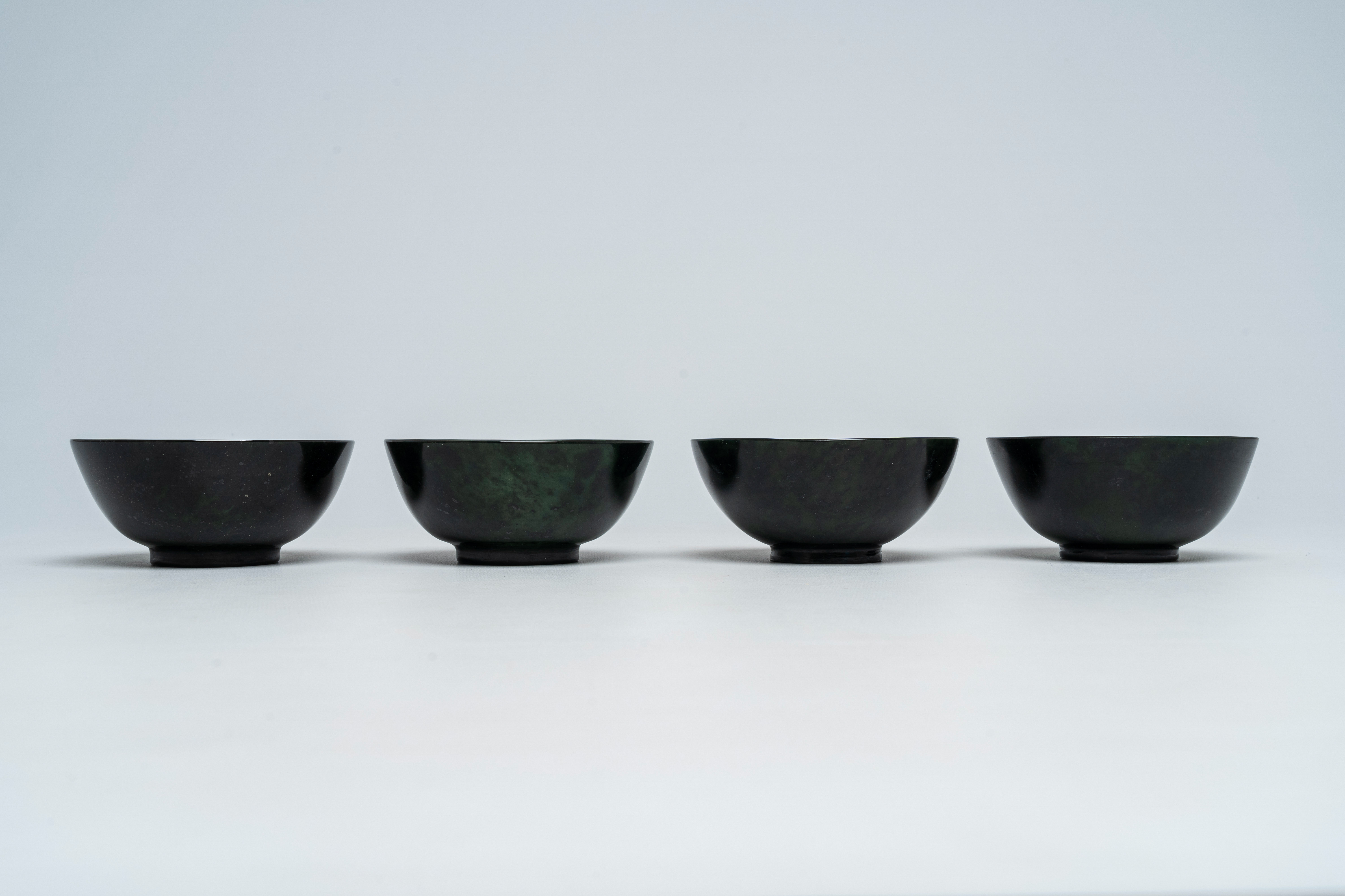 Four Chinese dark green jade bowls, 19th/20th C. - Image 3 of 8