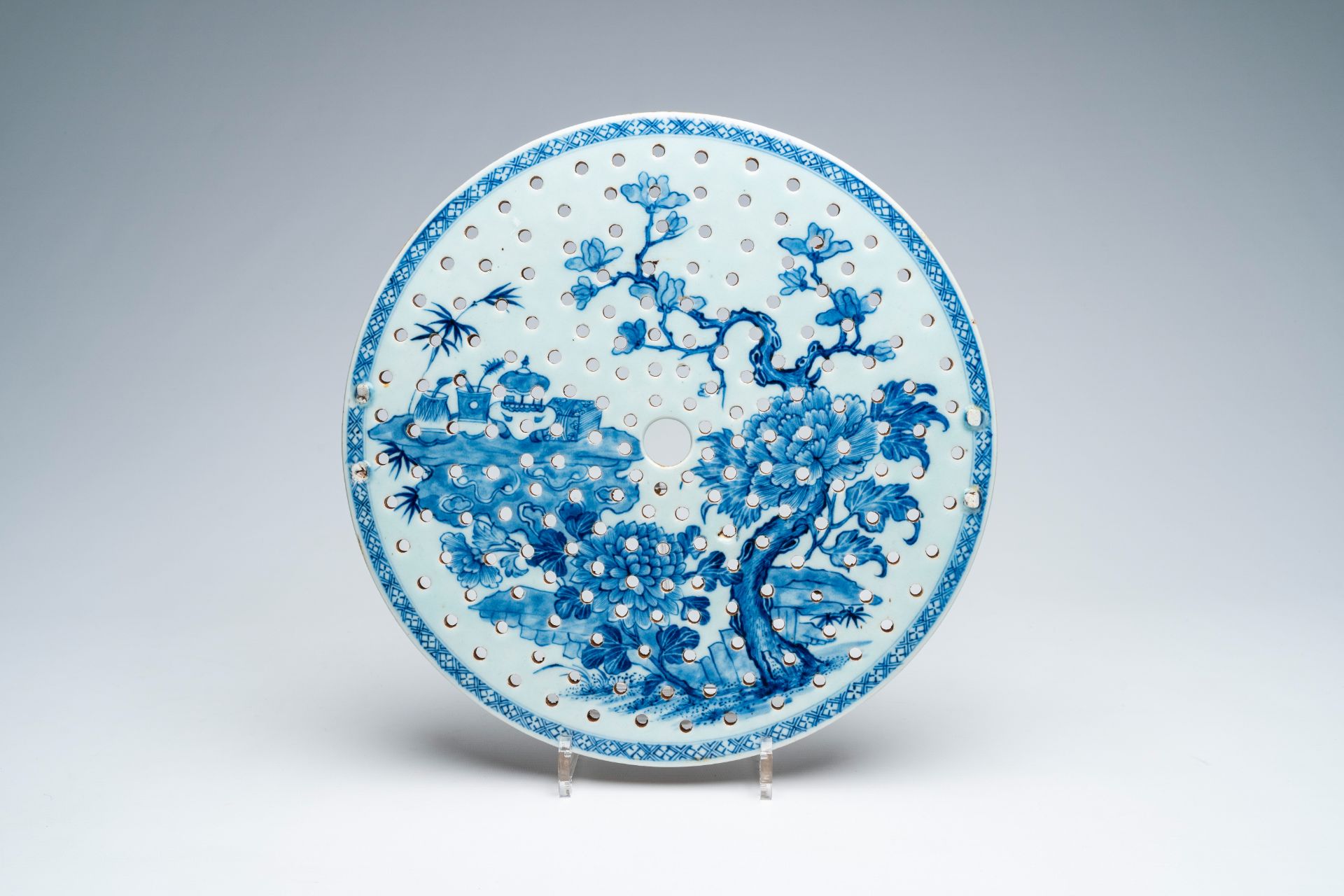 A Chinese blue and white strainer, a collection of cloisonne and a necklace of inside painted glass - Image 2 of 13