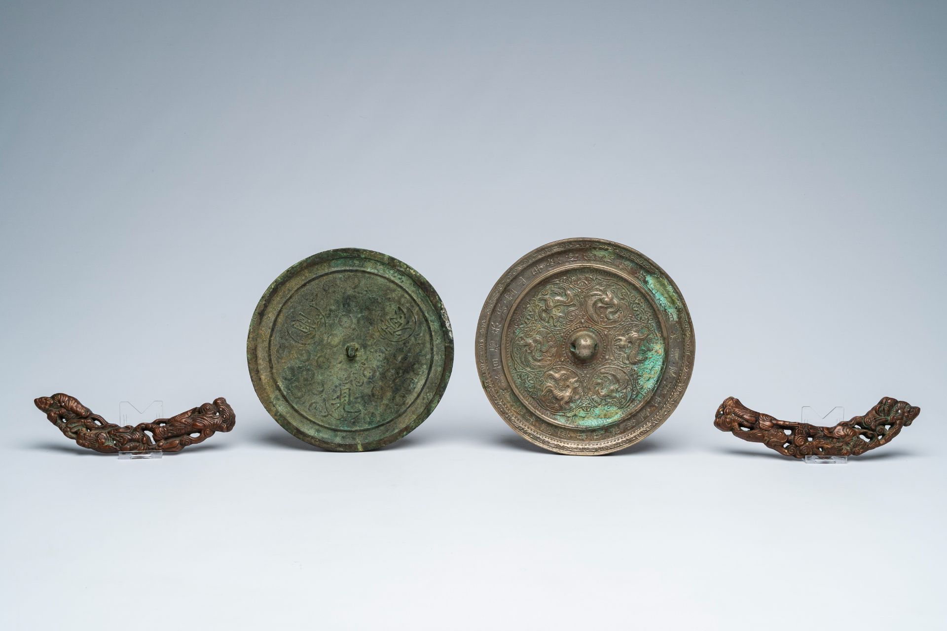 Six Chinese and Asian bronze and metal objects, probably Song and later - Image 2 of 9