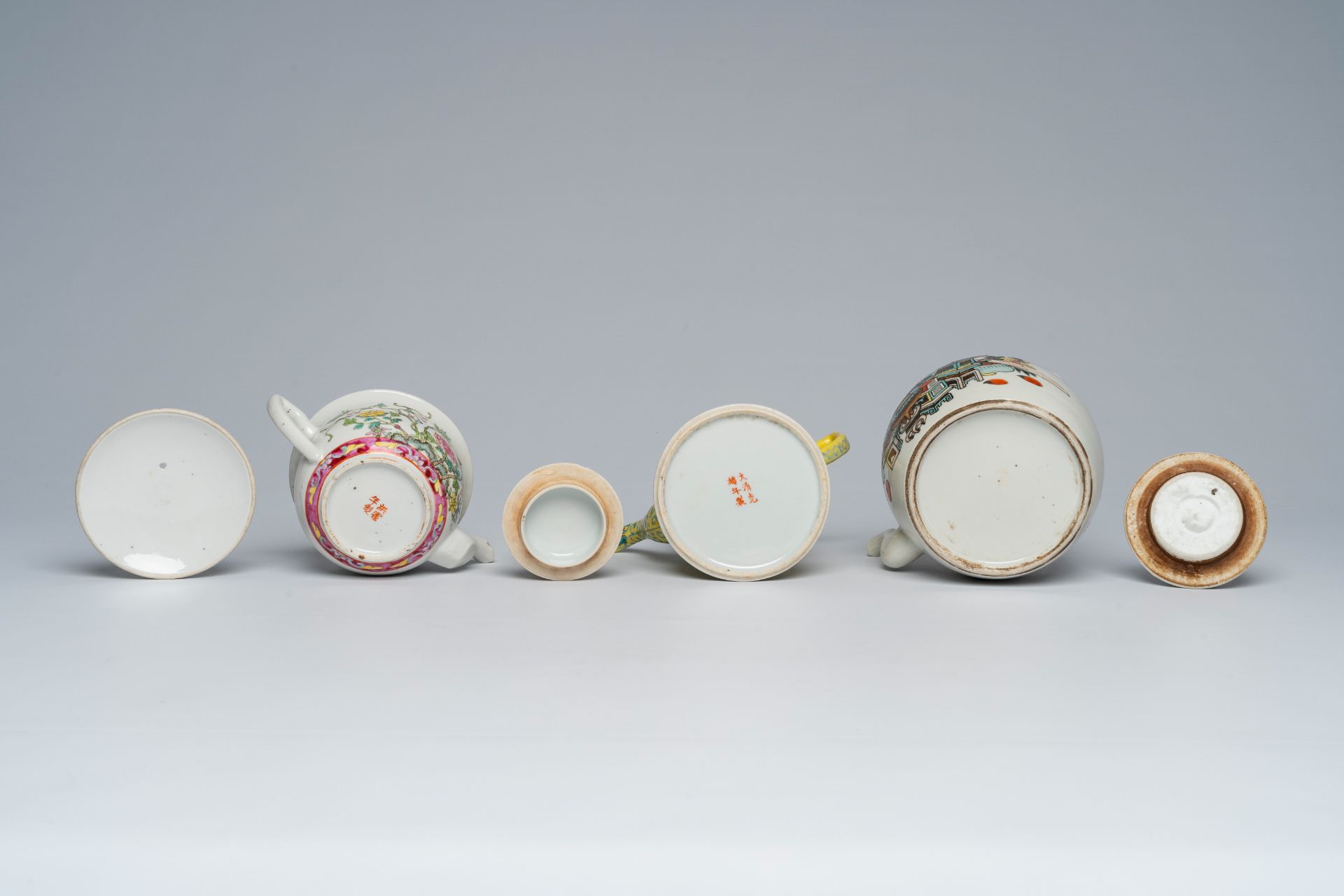 Three various Chinese famille rose and qianjiang cai teapots and covers, 19th/20th C. - Image 8 of 8