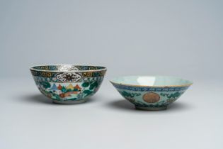 Two Chinese famille verte bowls with figures in a landscape and 'Shou', 19th C.