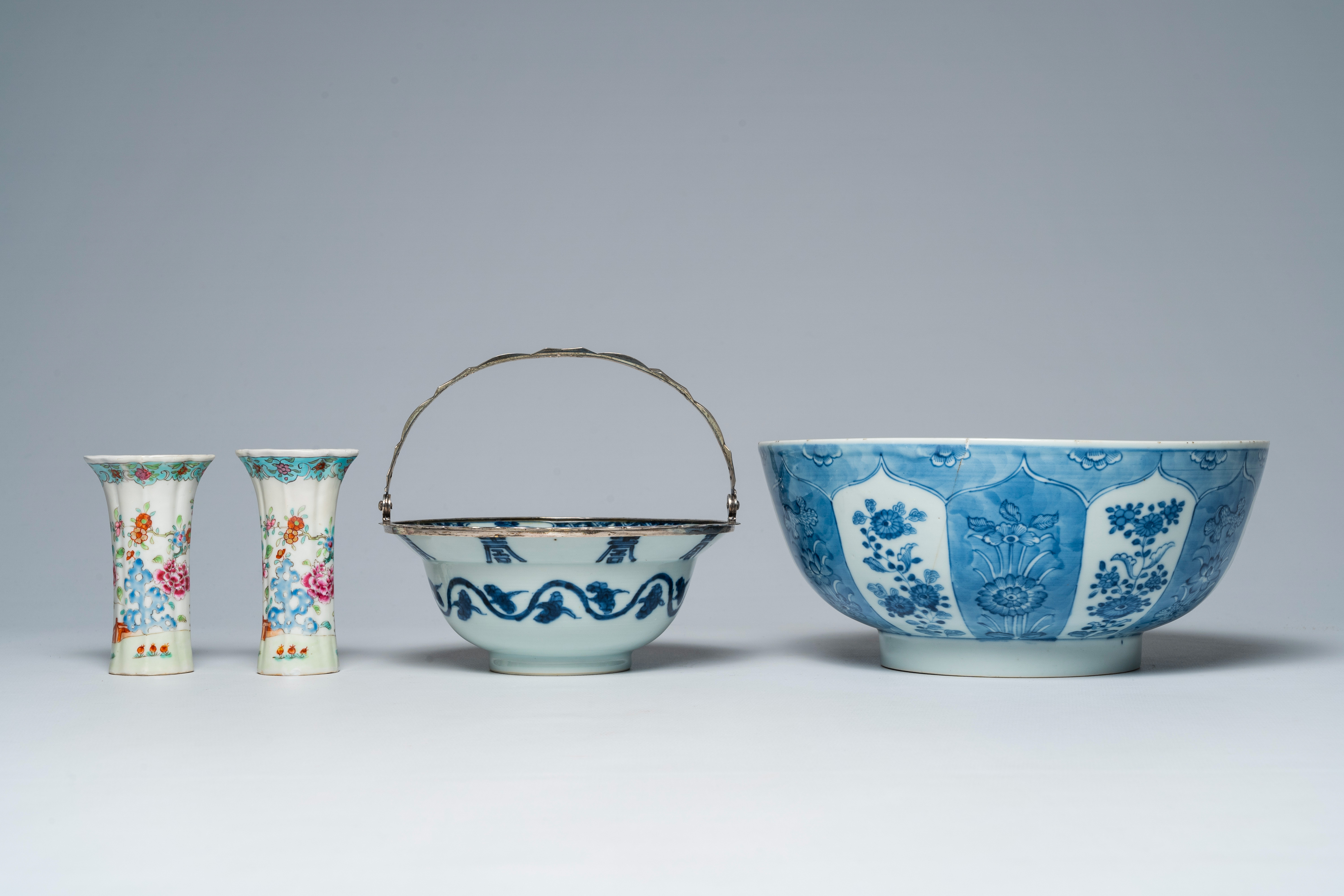 Two Chinese blue and white bowls and a pair of famille rose vases, Kangxi/Qianlong - Image 4 of 7