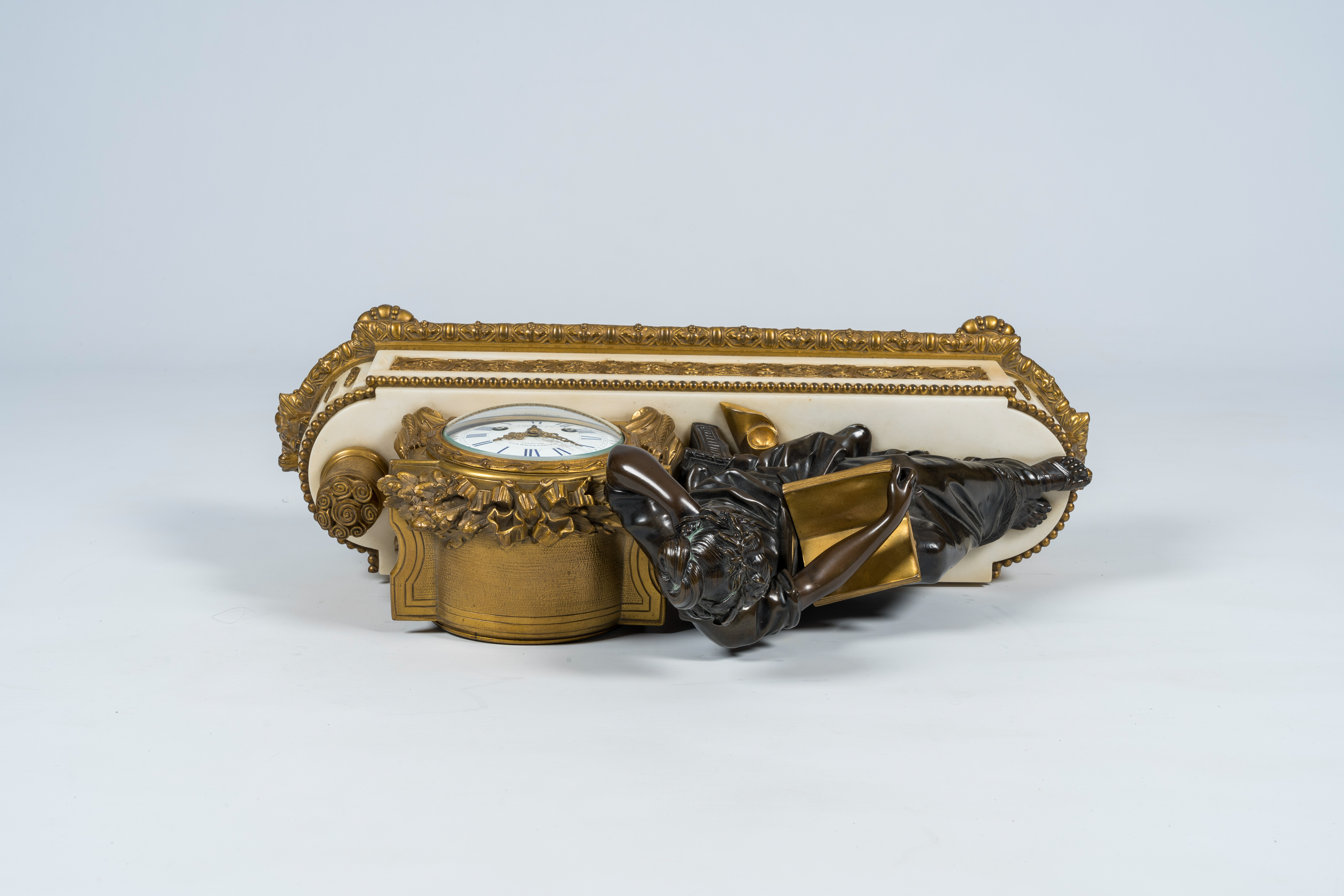 A French gilt bronze mounted white marble mantel clock with a reading lady, Charpentier & Cie, 19th - Image 6 of 9