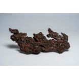 A Chinese root wood scholar's object, 19th/20th C.