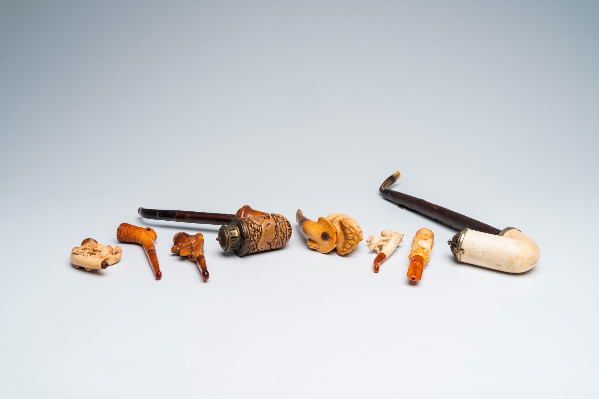 A varied collection of meerschaum pipes with different depictions, various origins, 19th/20th C. - Image 9 of 9