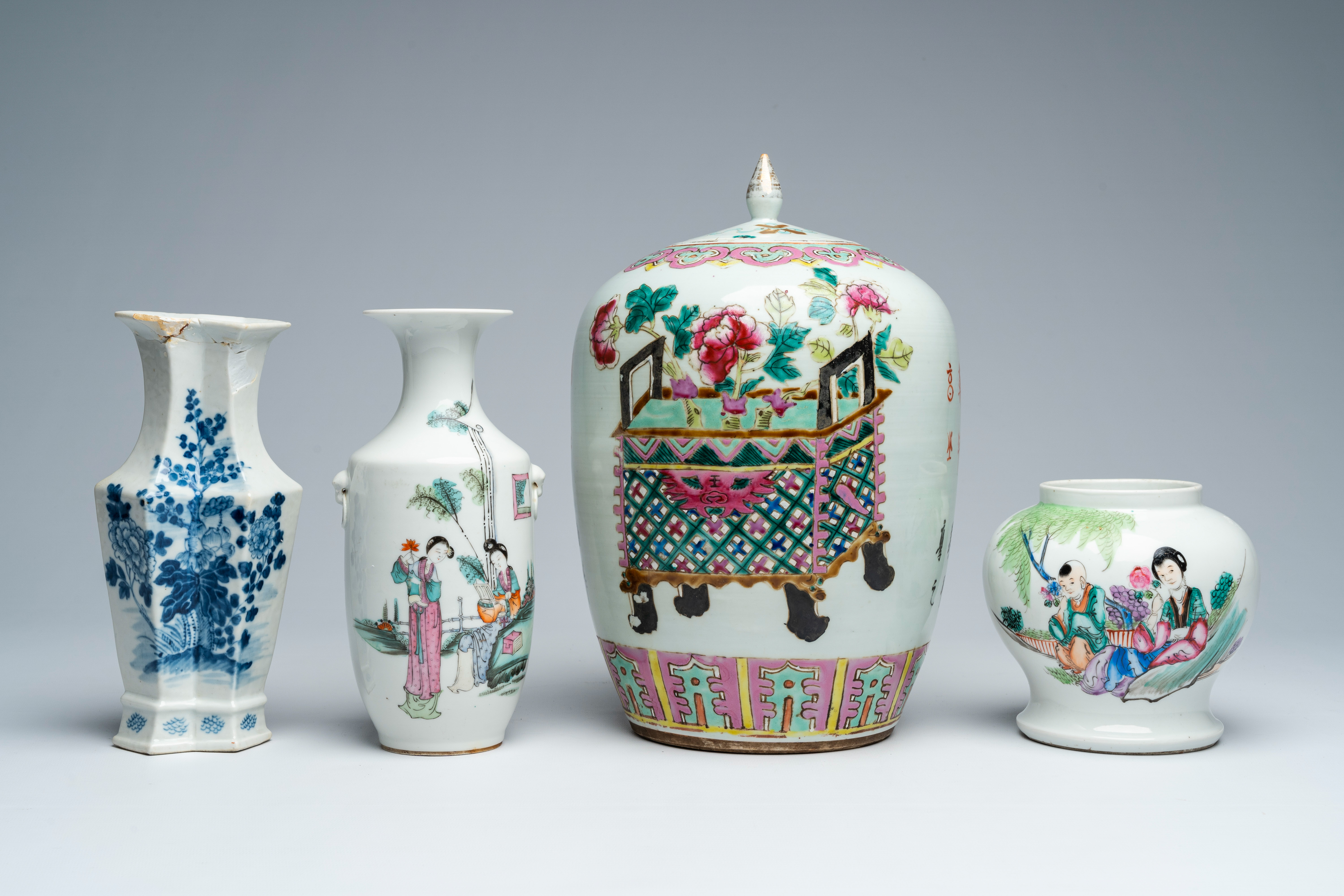 Four Chinese blue, white, famille rose and qianjiang cai vases and jars and covers and four Canton e - Bild 2 aus 14