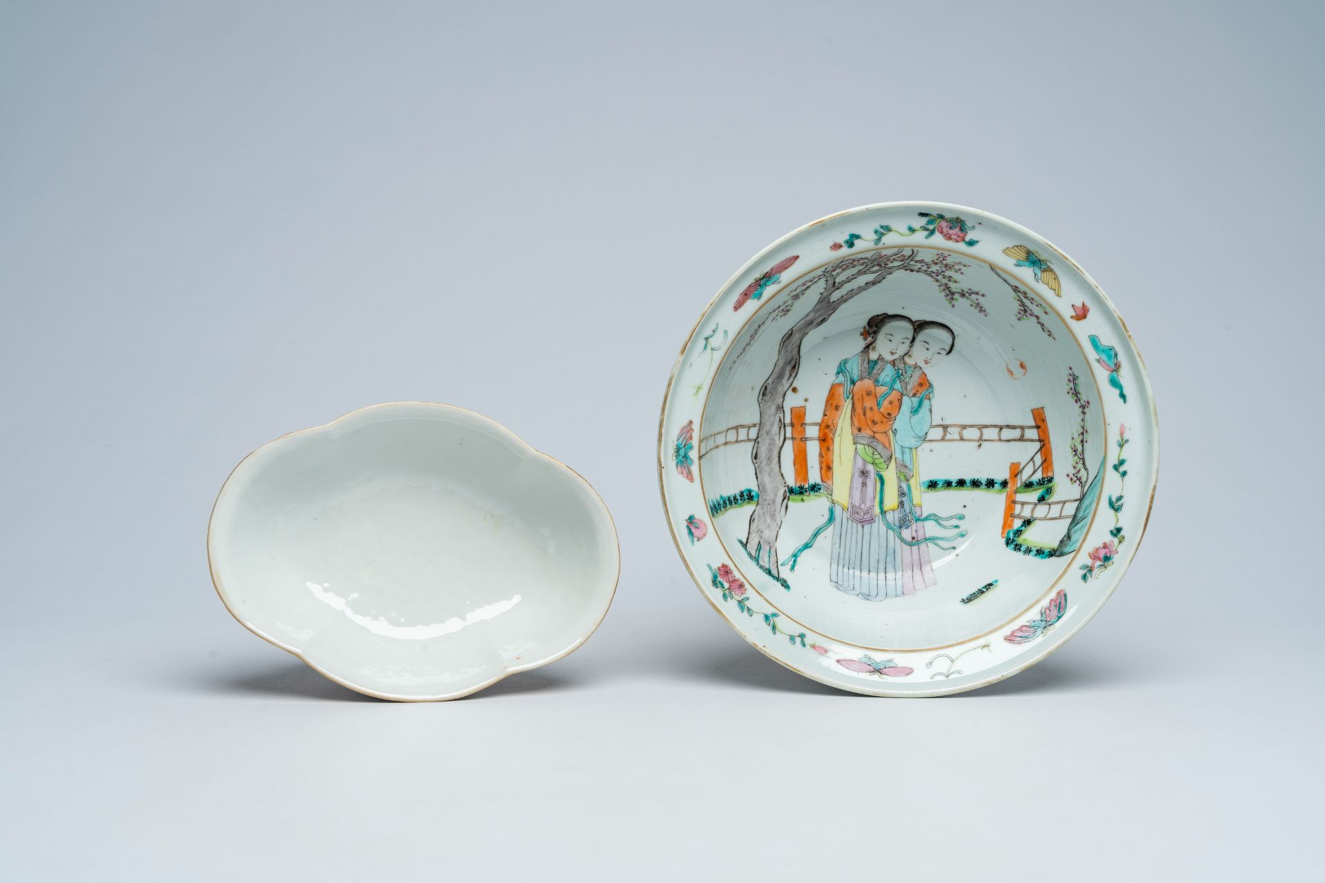 Three various Chinese famille rose bowls and a Canton tureen and cover with palace scenes and floral - Image 10 of 11