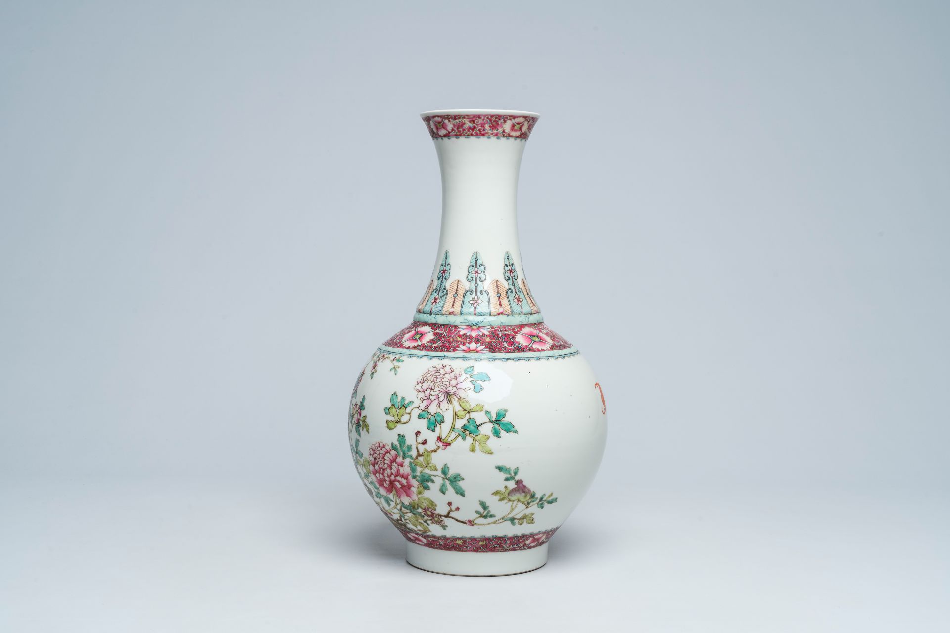A Chinese famille rose vase with pheasants among blossoming branches, Qianlong mark, 20th C. - Image 2 of 6