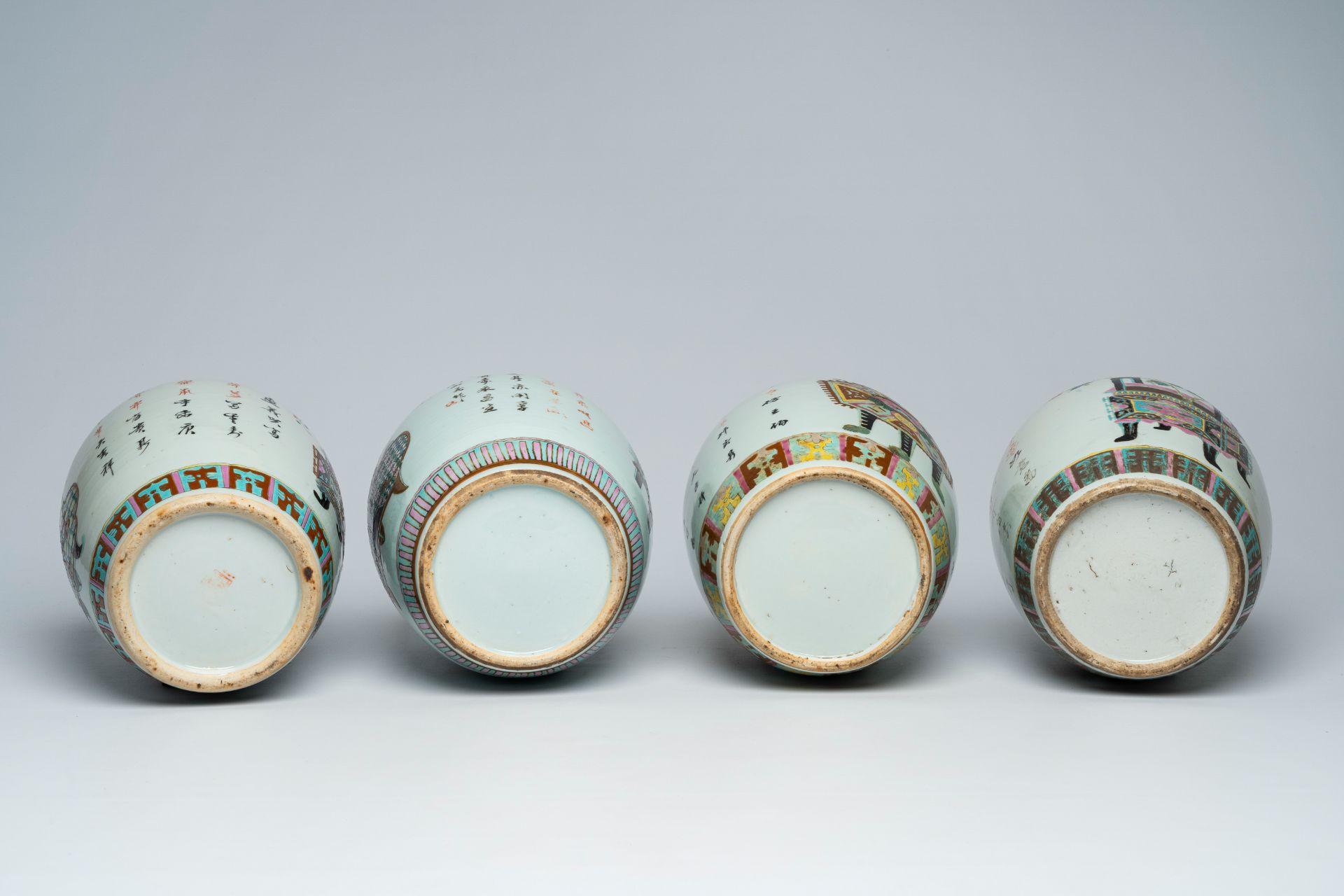 Four Chinese famille rose ginger jars and covers with flower baskets and antiquities, 19th/20th C. - Image 6 of 8