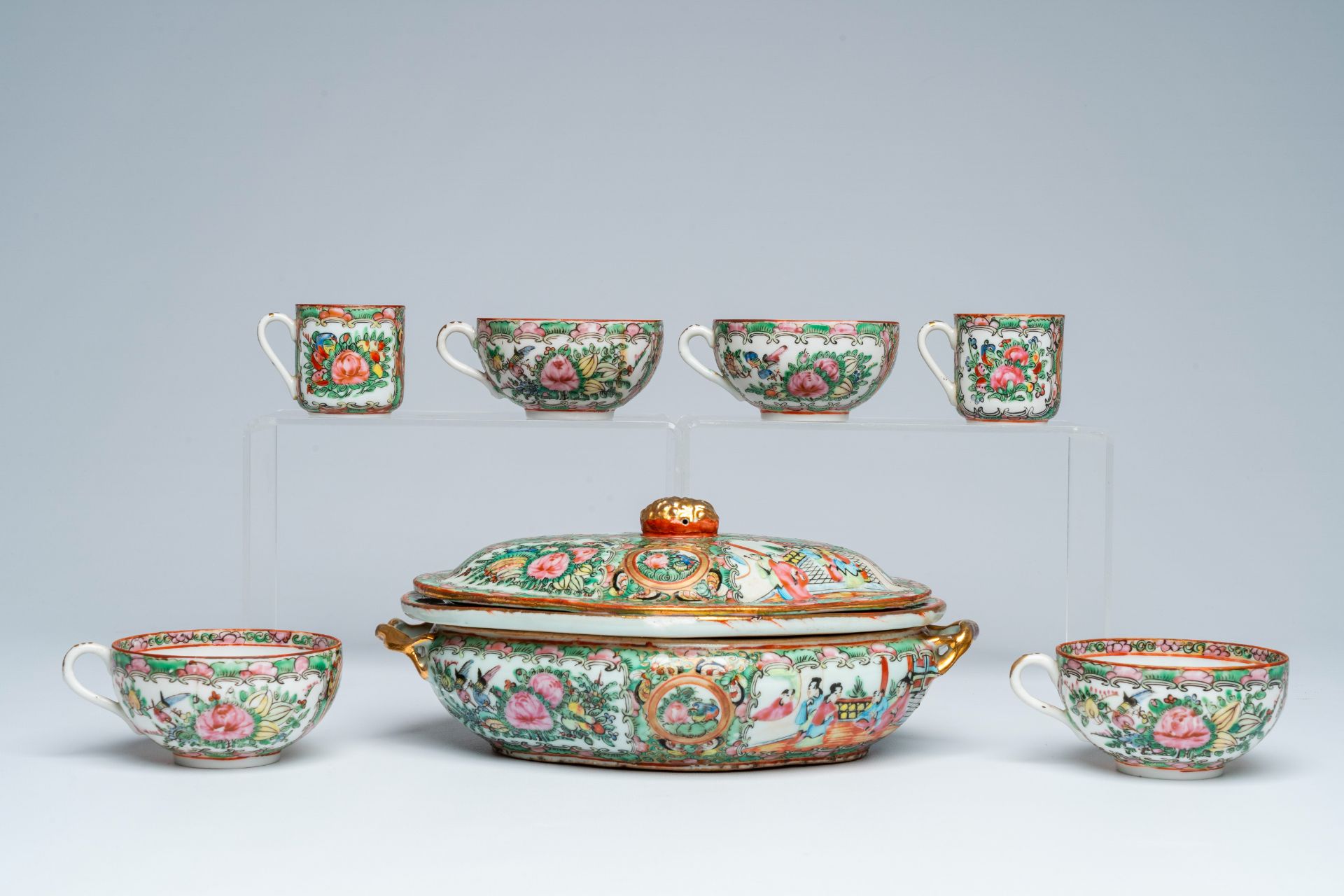 A large collection of Chinese Canton famille rose porcelain with palace scenes and floral design, ca - Image 14 of 19