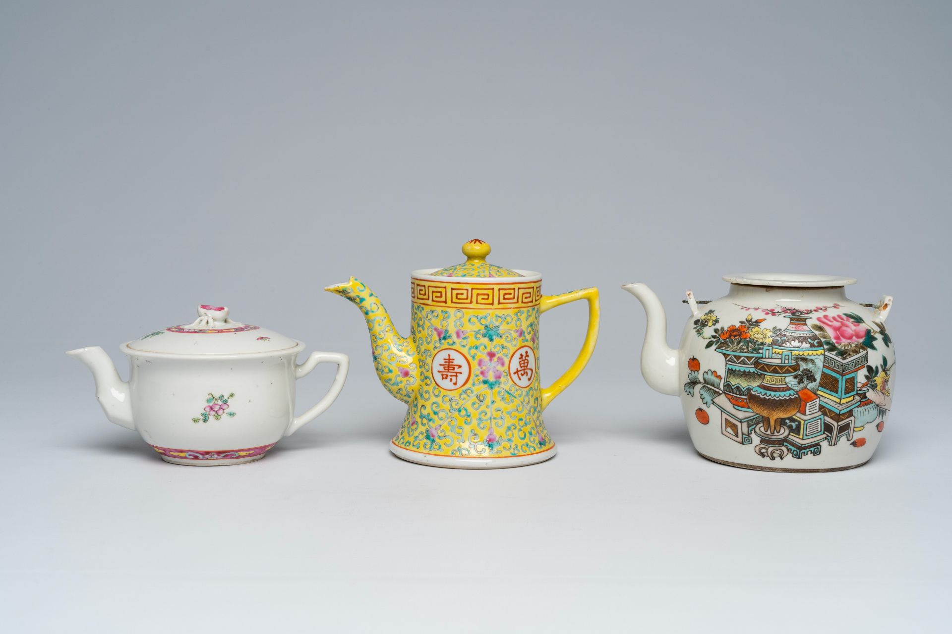 Three various Chinese famille rose and qianjiang cai teapots and covers, 19th/20th C. - Image 3 of 8