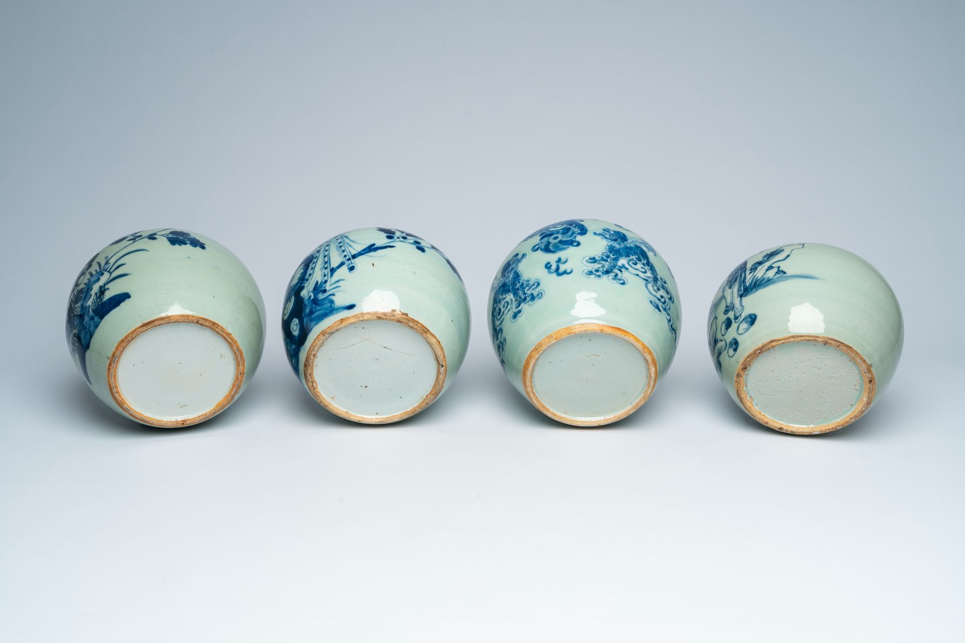 Four various Chinese blue and white celadon ground jars and covers, 19th C. - Image 7 of 9