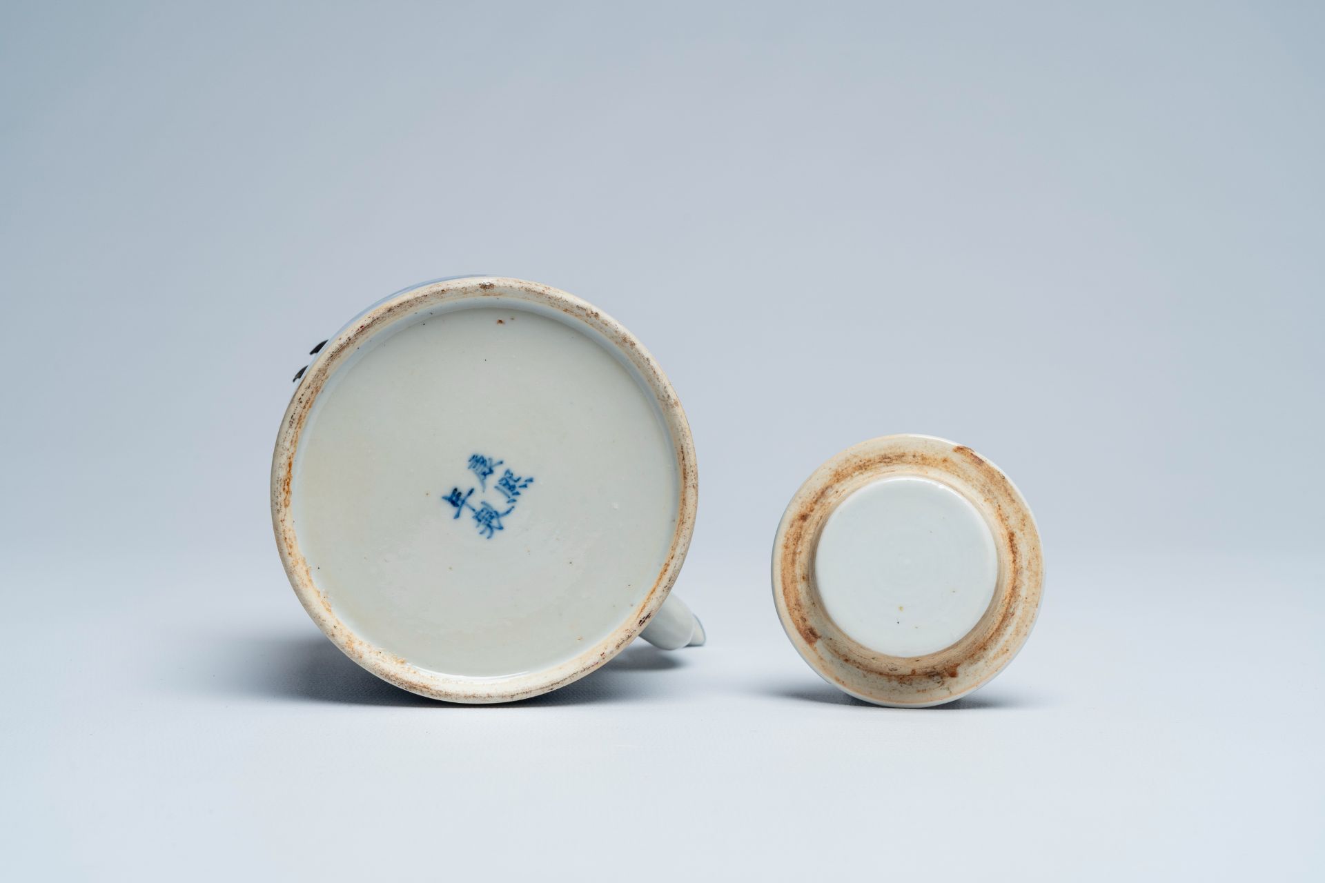 A Chinese blue and white Vietnamese market 'Bleu de Hue' teapot and cover and an 'Immortals' dish, 1 - Image 9 of 9